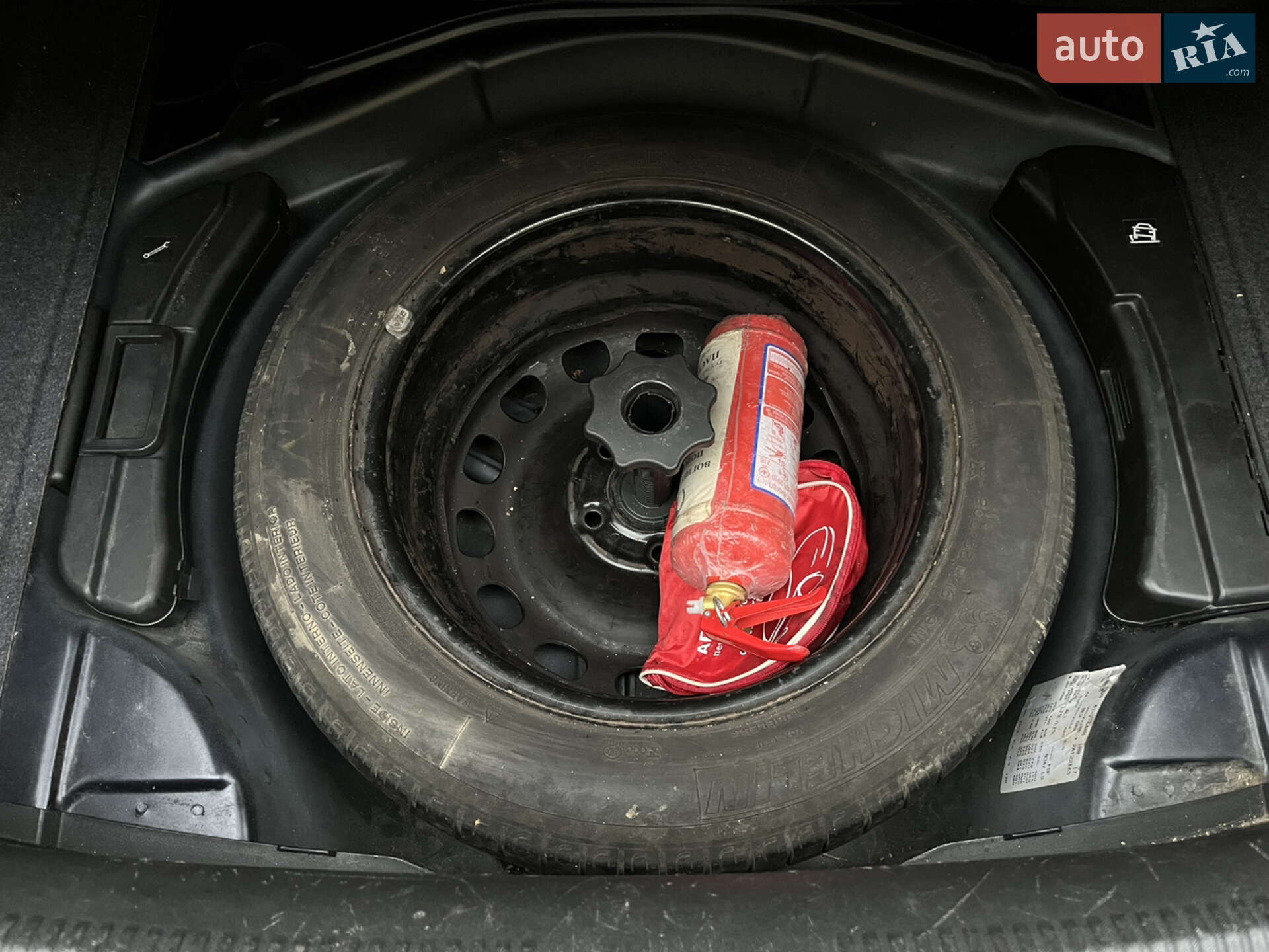 Audi A4 2001 VIN WAUZZZ8EX2A122165 фото оголошення 14 з 14