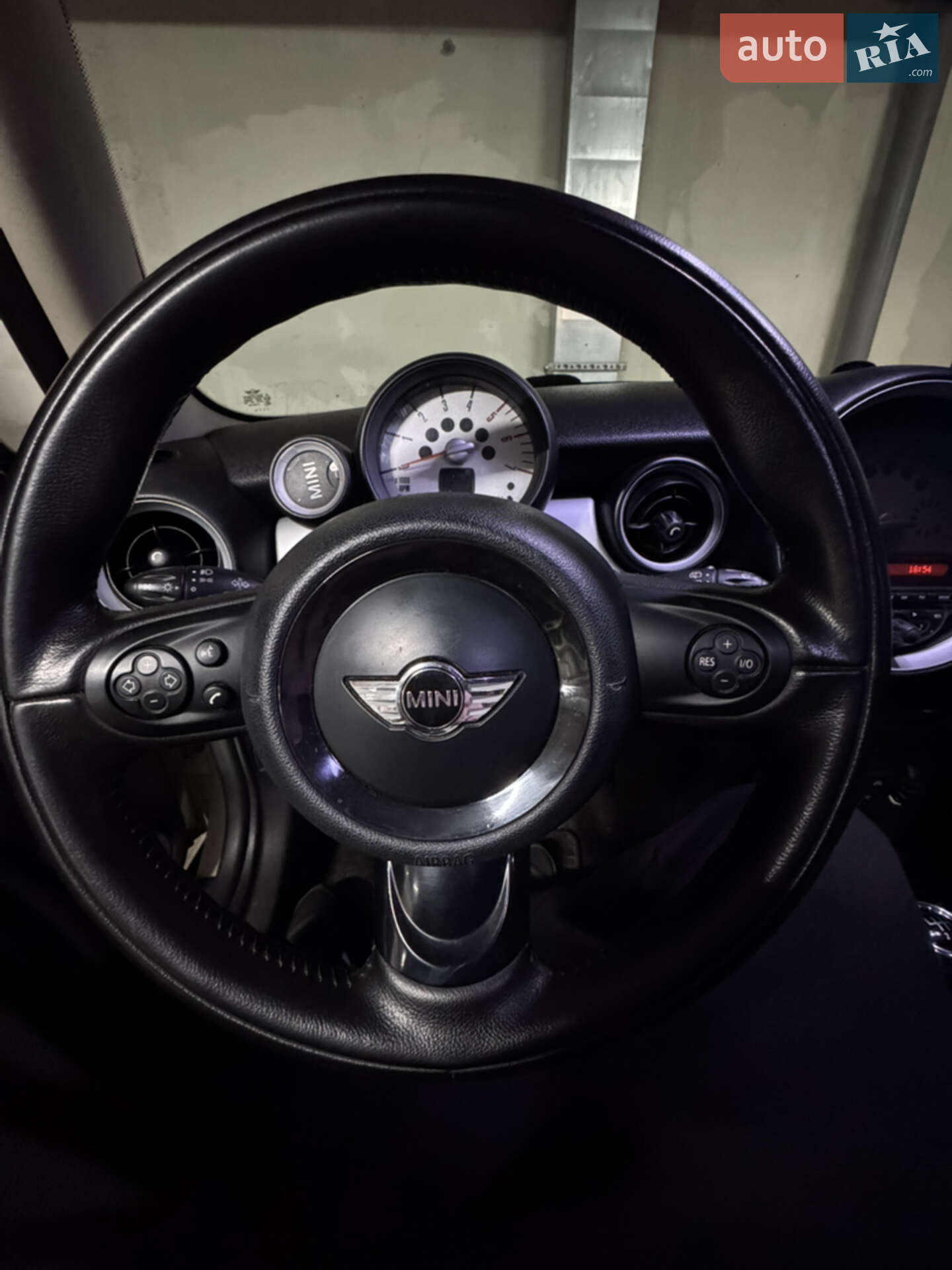 MINI Clubman 2011 VIN WMWZH51090TX91006 фото оголошення 23 з 25