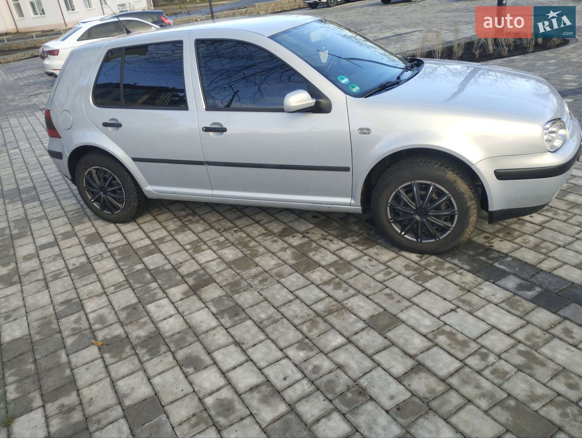 Volkswagen Golf 2000 VIN WVWZZZ1JZYW715411 фото оголошення 13 з 13