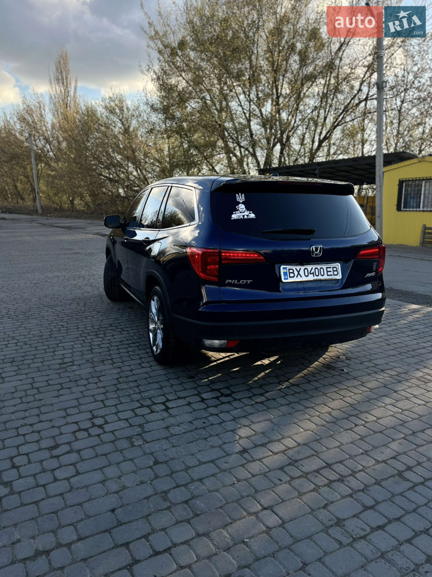 Honda Pilot 2017 VIN 5FNYF6H79HB060507 фото оголошення 3 з 14