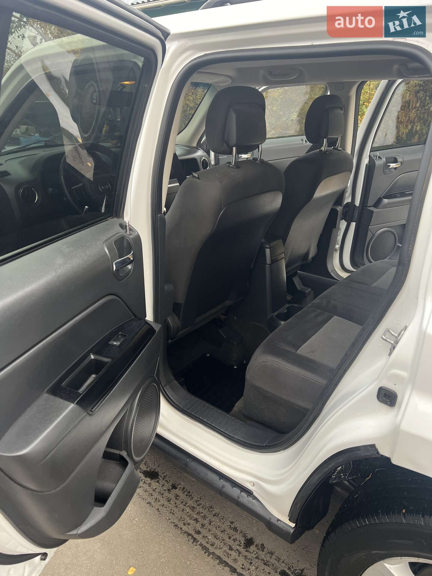 Jeep Patriot 2016 VIN 1C4NJRFBXGD738990 фото оголошення 6 з 9