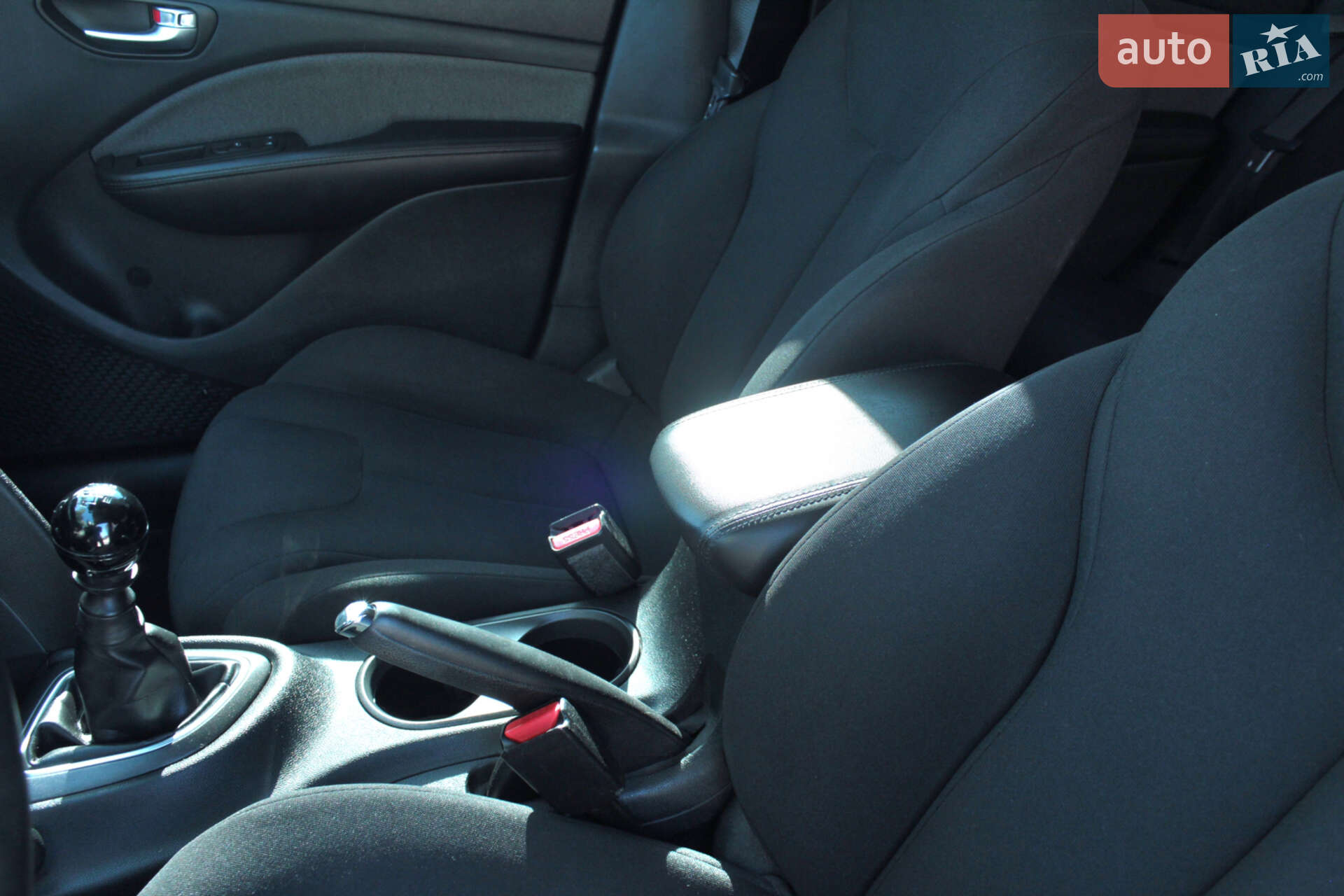 Dodge Dart 2013 VIN 1C3CDFAH2DD296599 фото оголошення 3 з 21