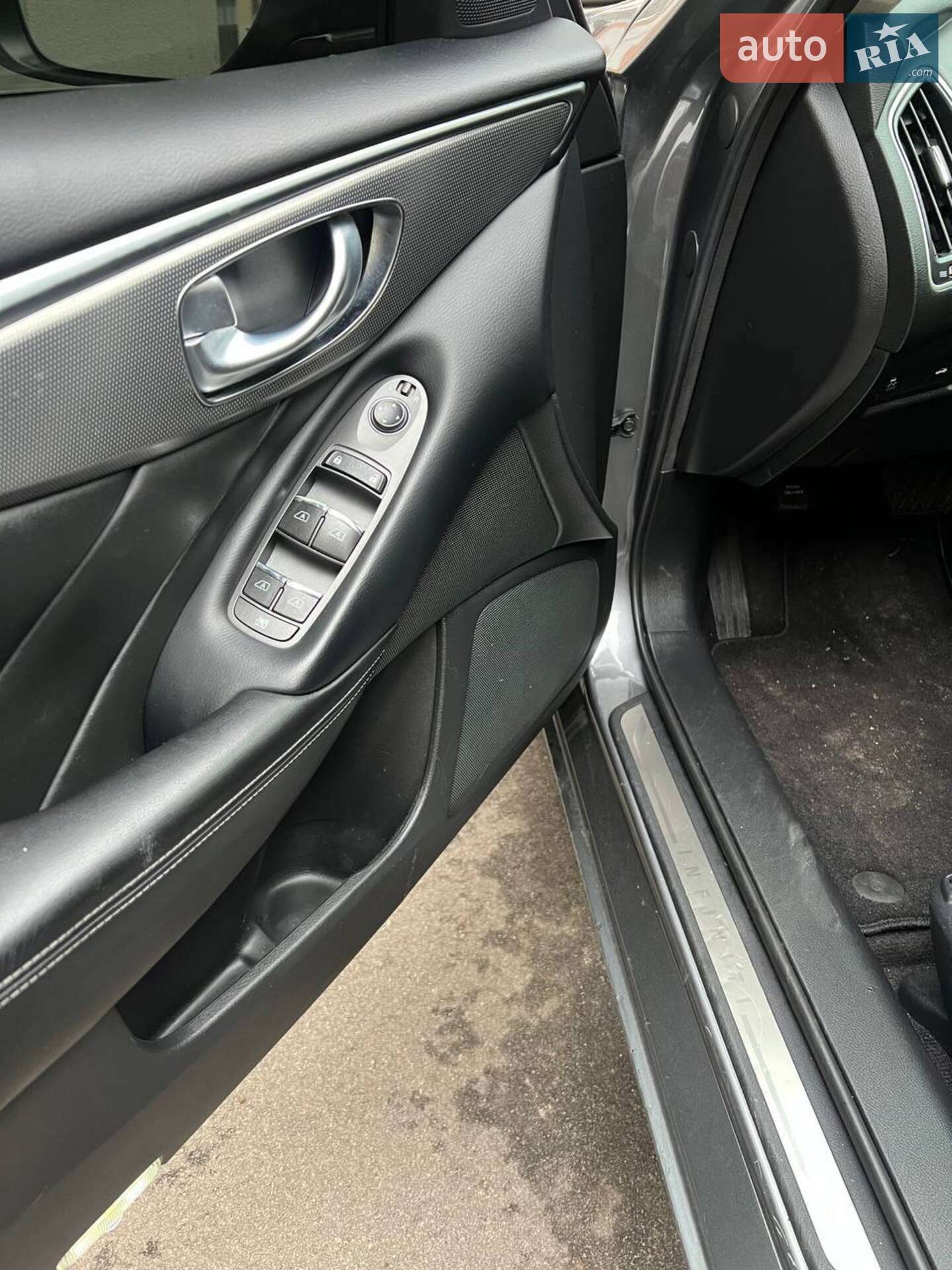 Infiniti Q50 2017 VIN JN1EV7AP2JM357785 фото оголошення 12 з 19