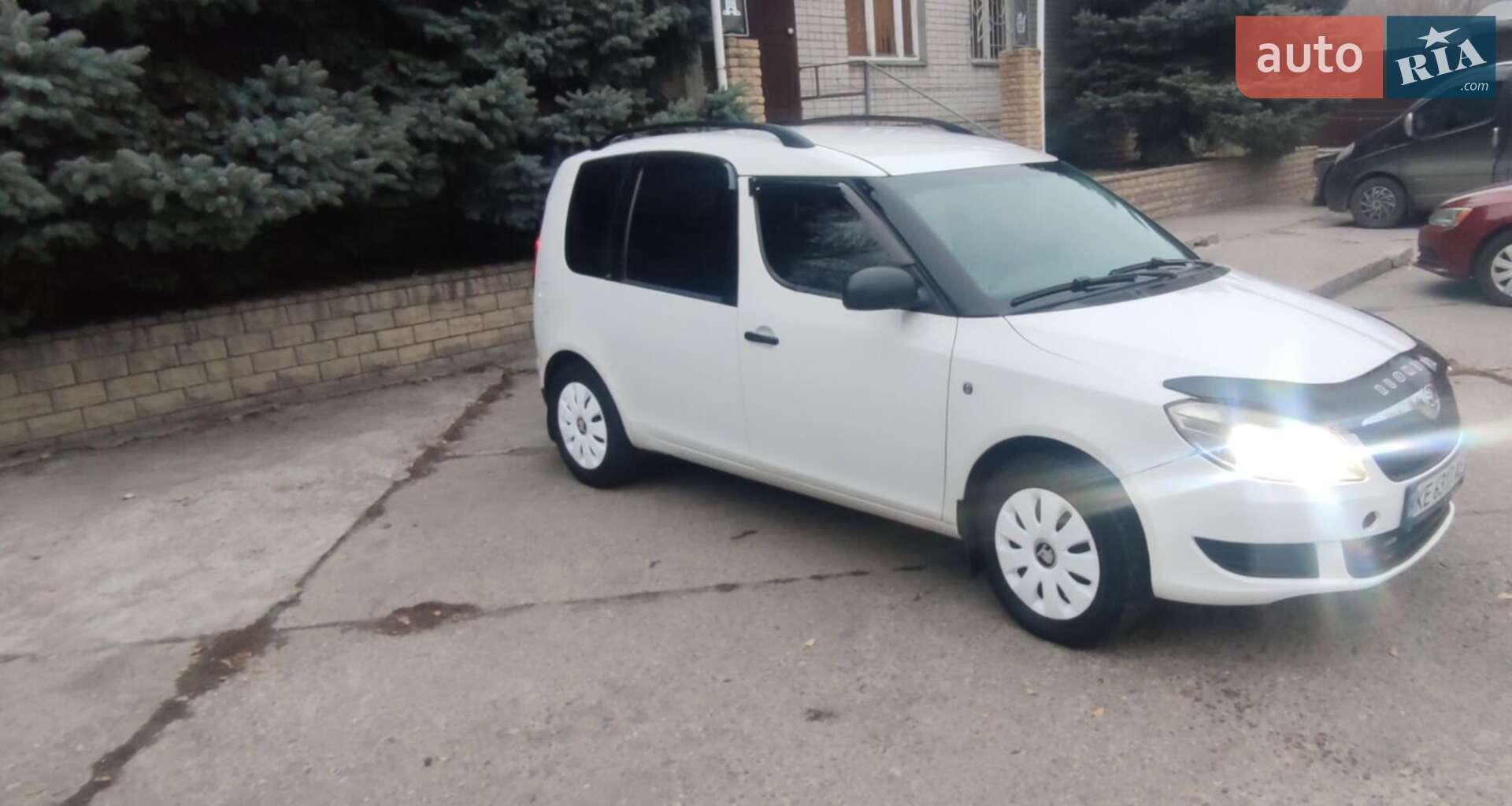 Skoda Roomster 2014 VIN TMBNK25J0E5036066 фото оголошення 4 з 15