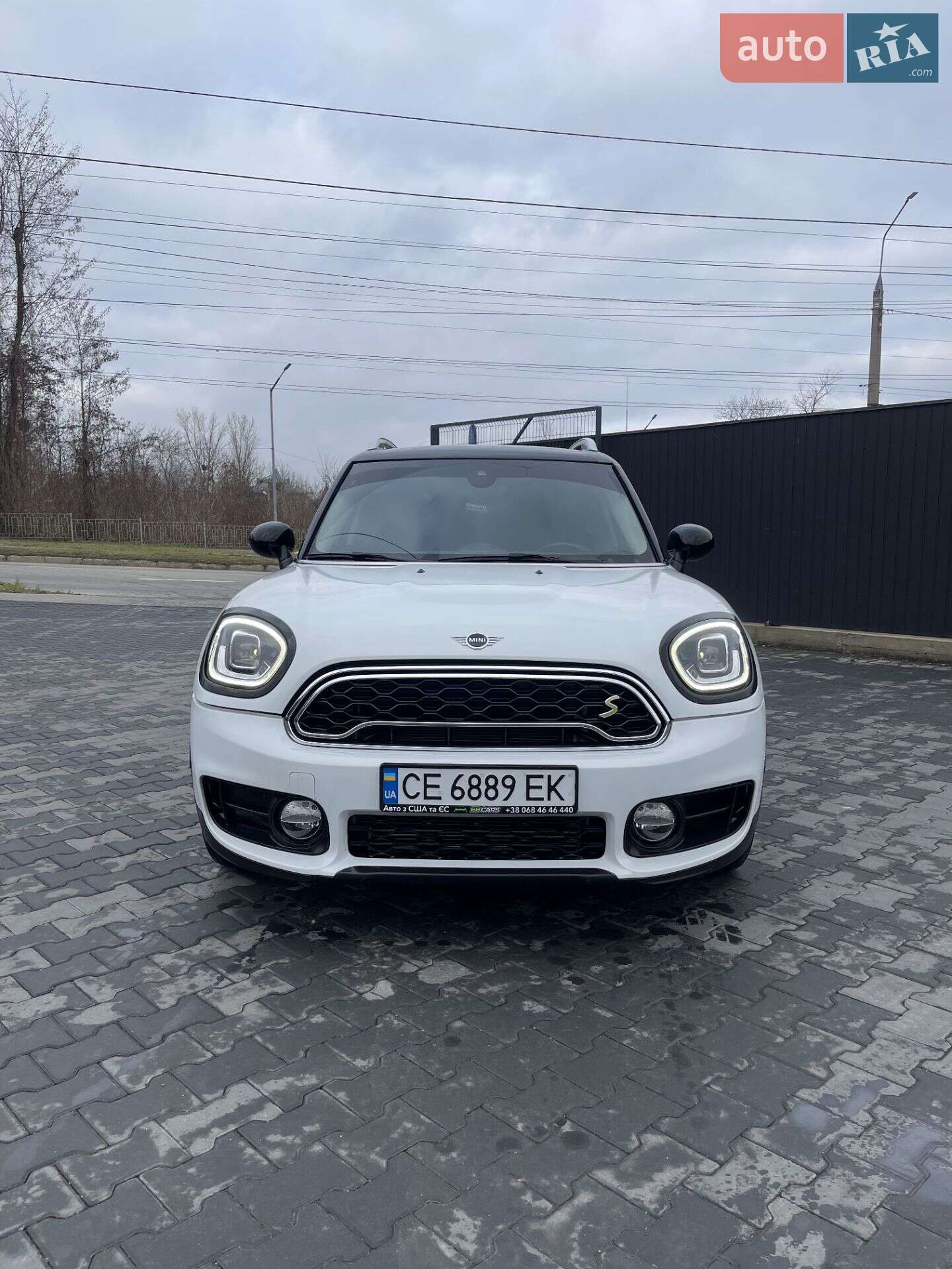 Mini Countryman 2018 VIN WMZYU7C55K3F94550 фото оголошення 8 з 38