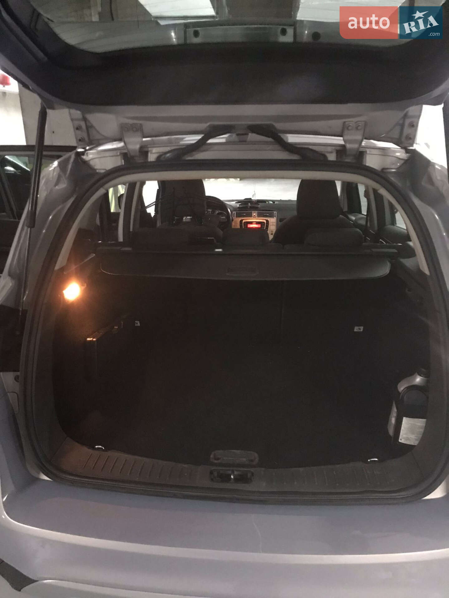 Ford Kuga 2011 VIN WF0RXXGCDRBE64174 фото оголошення 3 з 6