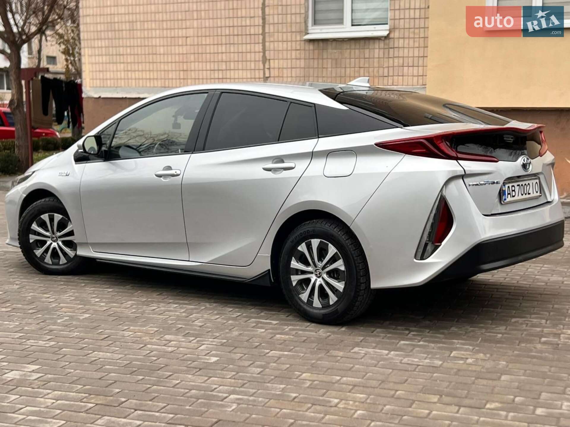 Toyota Prius 2018 VIN JTDKARFP9J3085399 фото оголошення 8 з 18