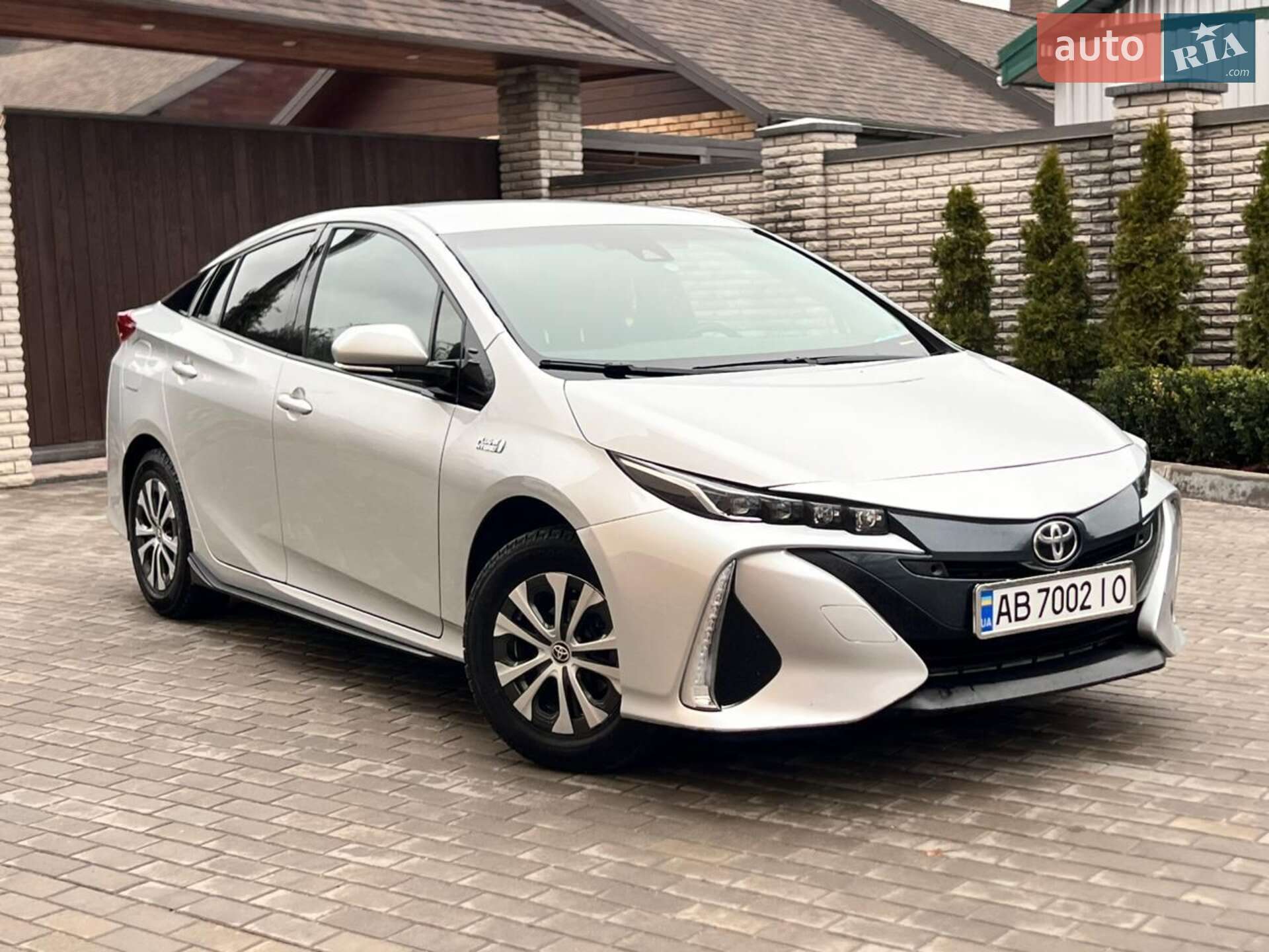 Toyota Prius 2018 VIN JTDKARFP9J3085399 фото оголошення 11 з 18