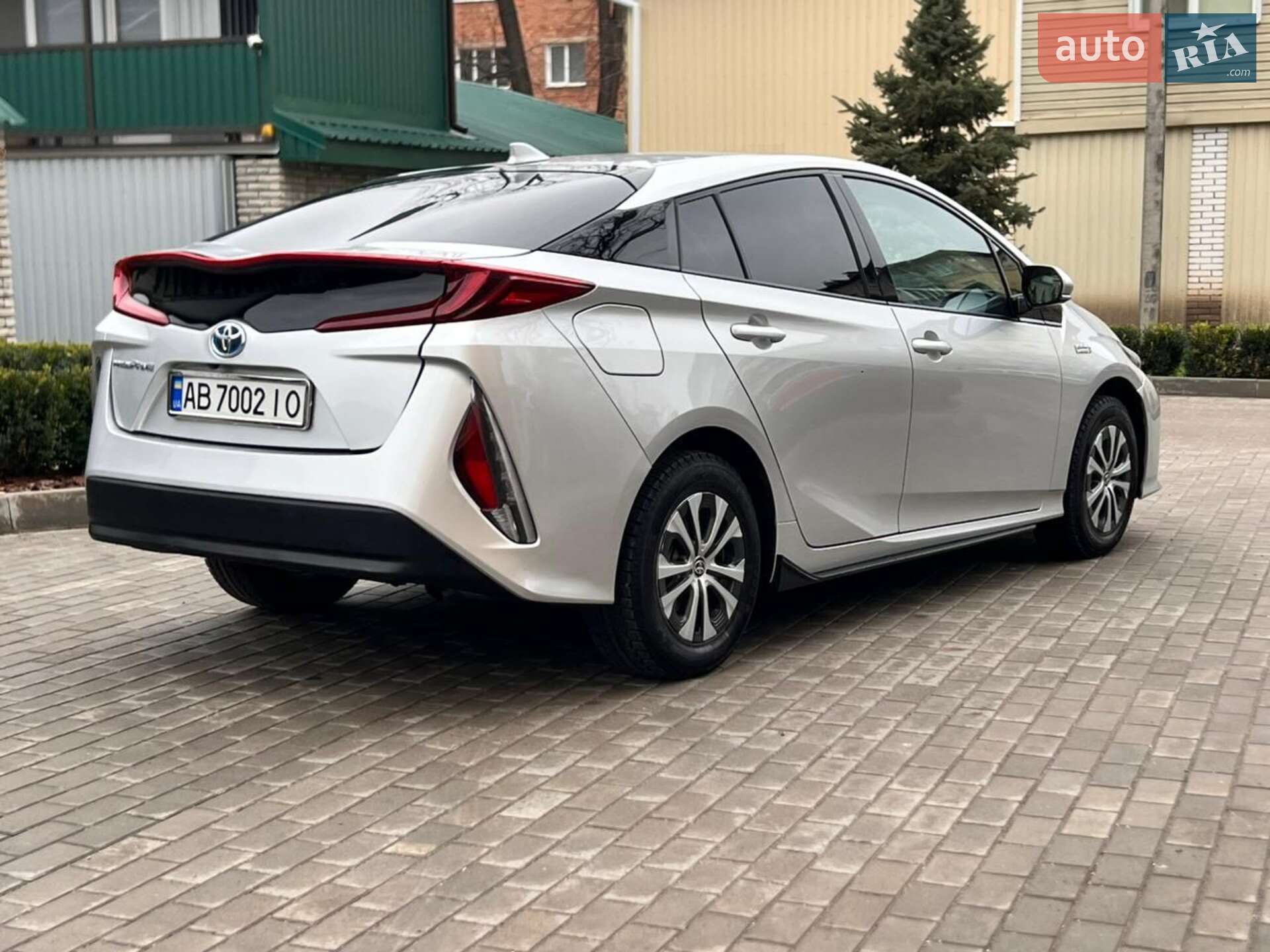 Toyota Prius 2018 VIN JTDKARFP9J3085399 фото оголошення 12 з 18