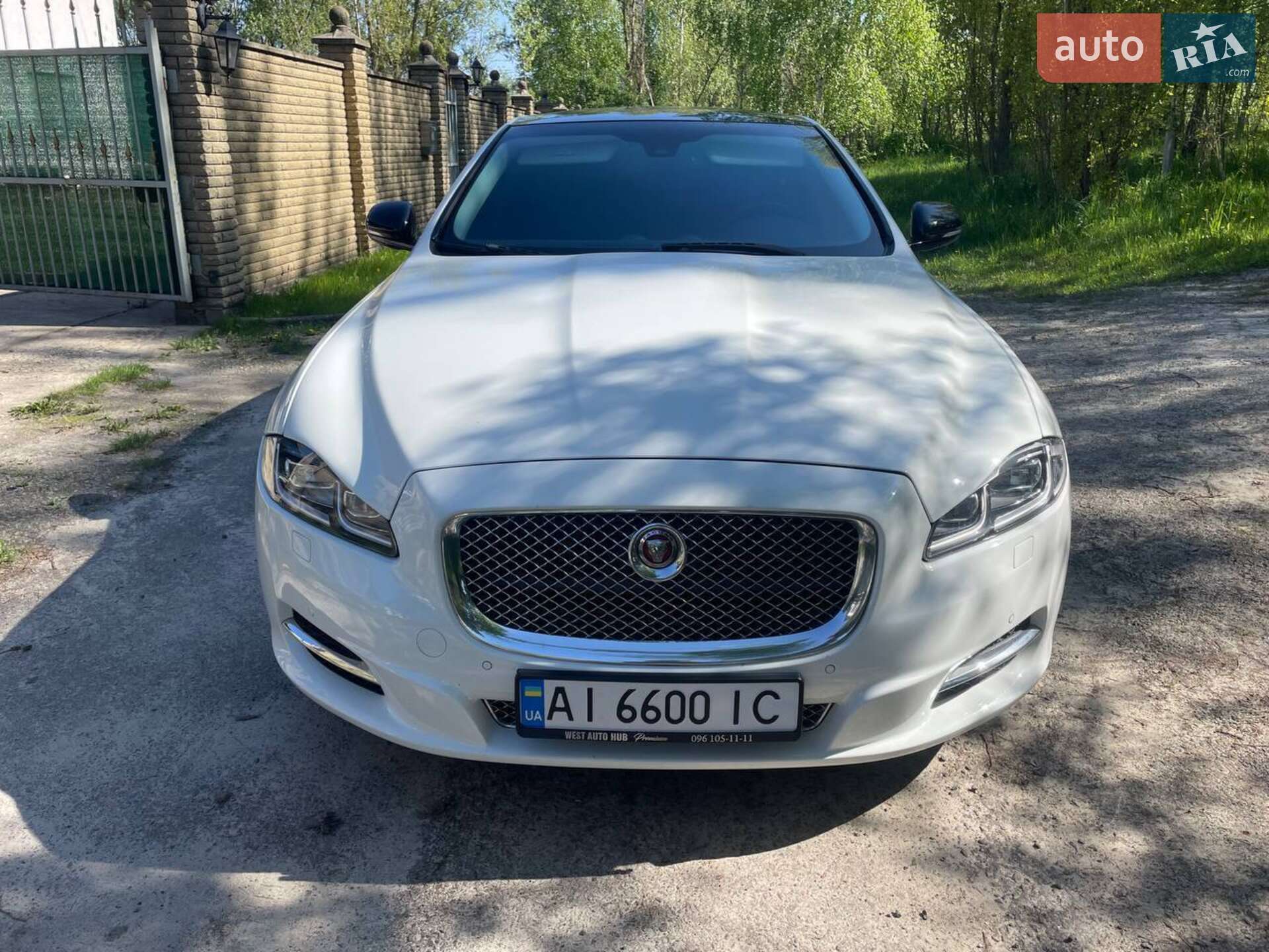Jaguar XJ 2015 VIN SAJAJ22H0F8V88378 фото оголошення 5 з 40
