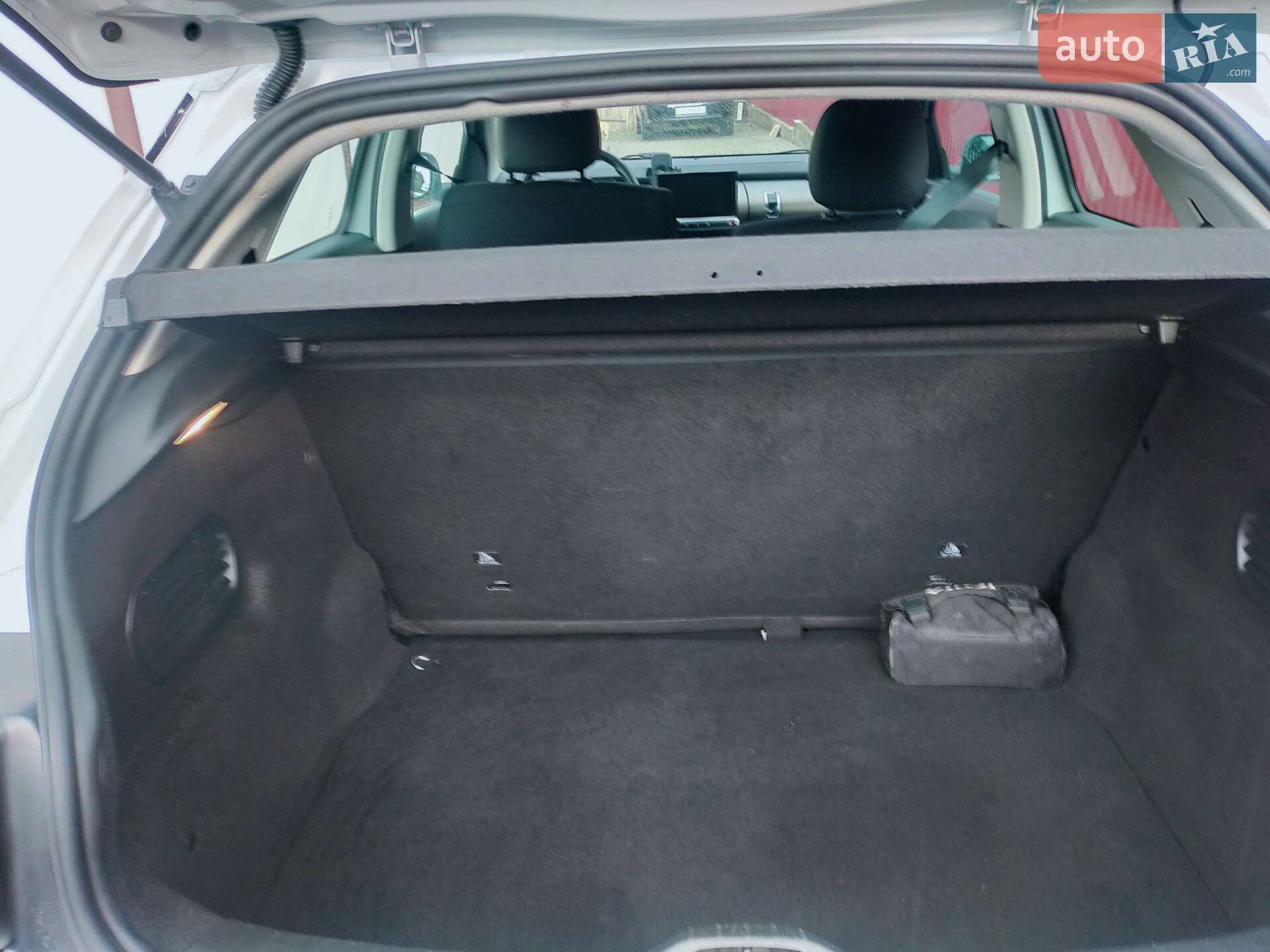 Citroen C4 Cactus 2015 VIN VF70PHNZBFE522274 фото оголошення 25 з 28