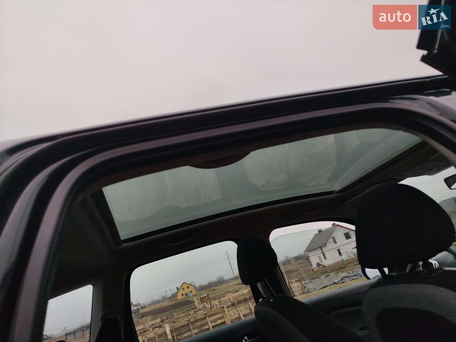 Citroen C3 Picasso 2012 VIN VF7SH9HP8CT524401 фото оголошення 11 з 36