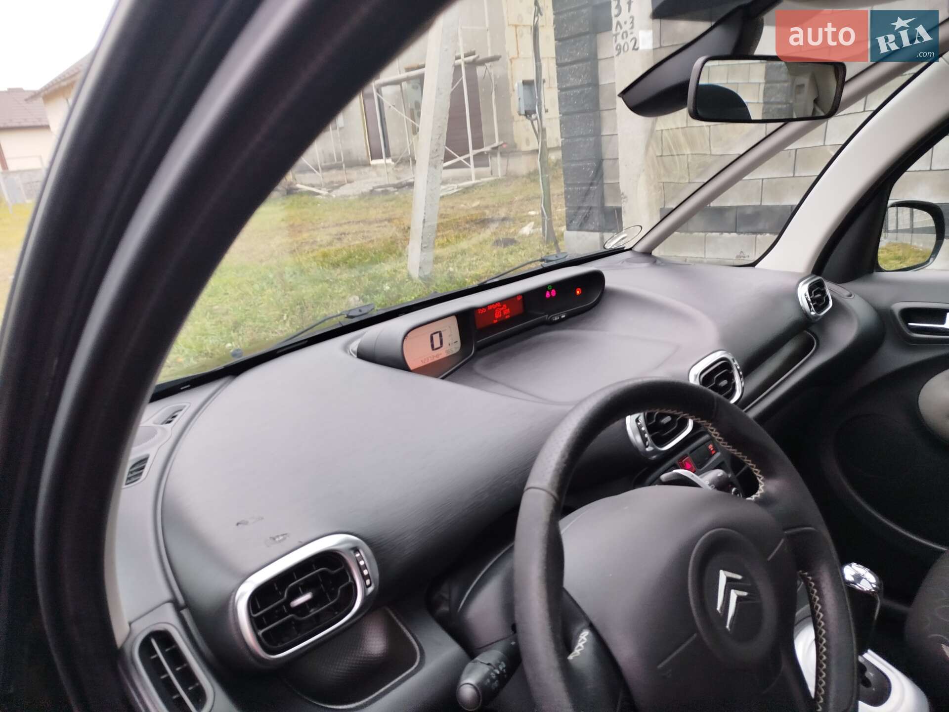 Citroen C3 Picasso 2012 VIN VF7SH9HP8CT524401 фото оголошення 22 з 36