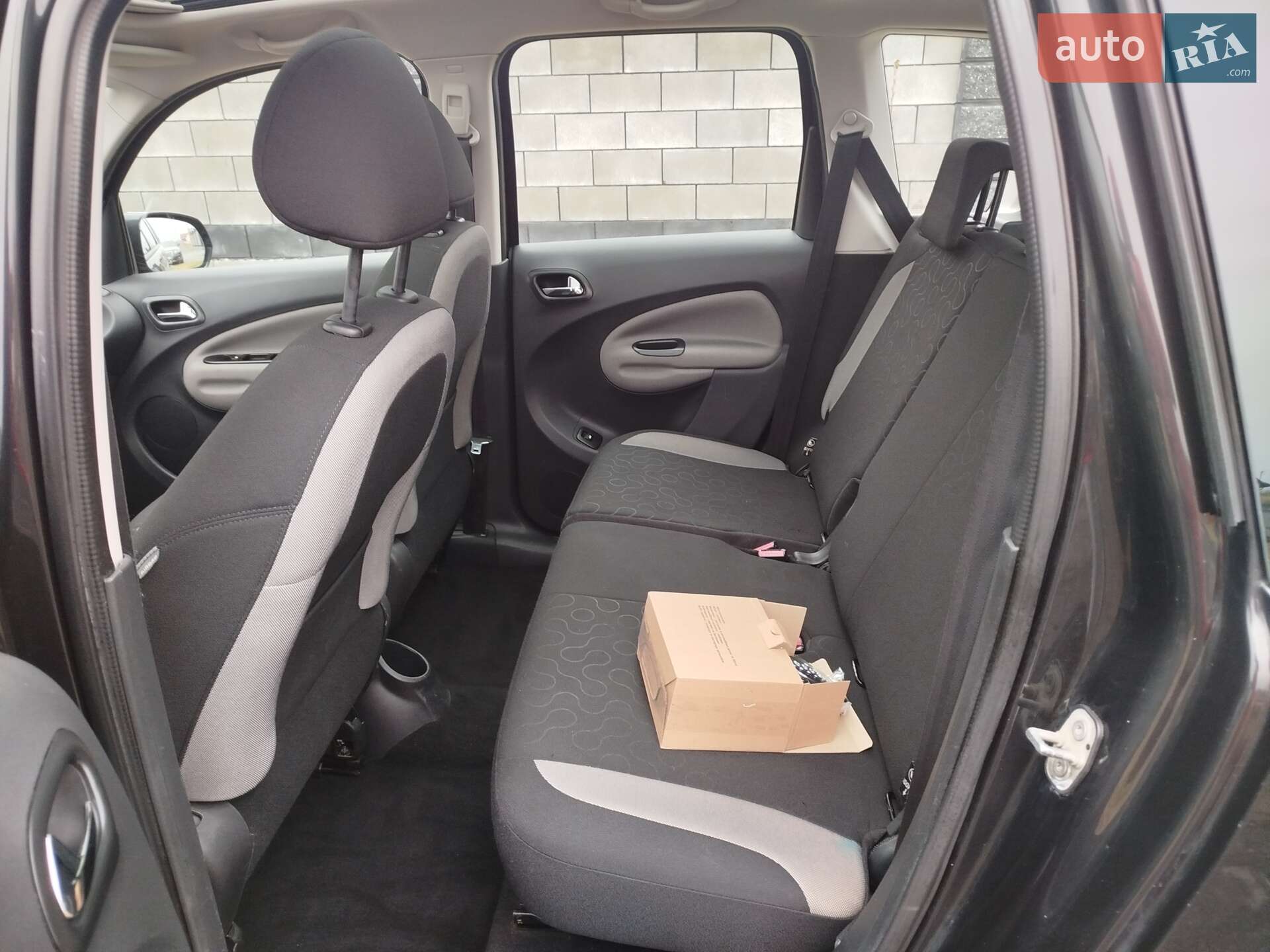 Citroen C3 Picasso 2012 VIN VF7SH9HP8CT524401 фото оголошення 28 з 36