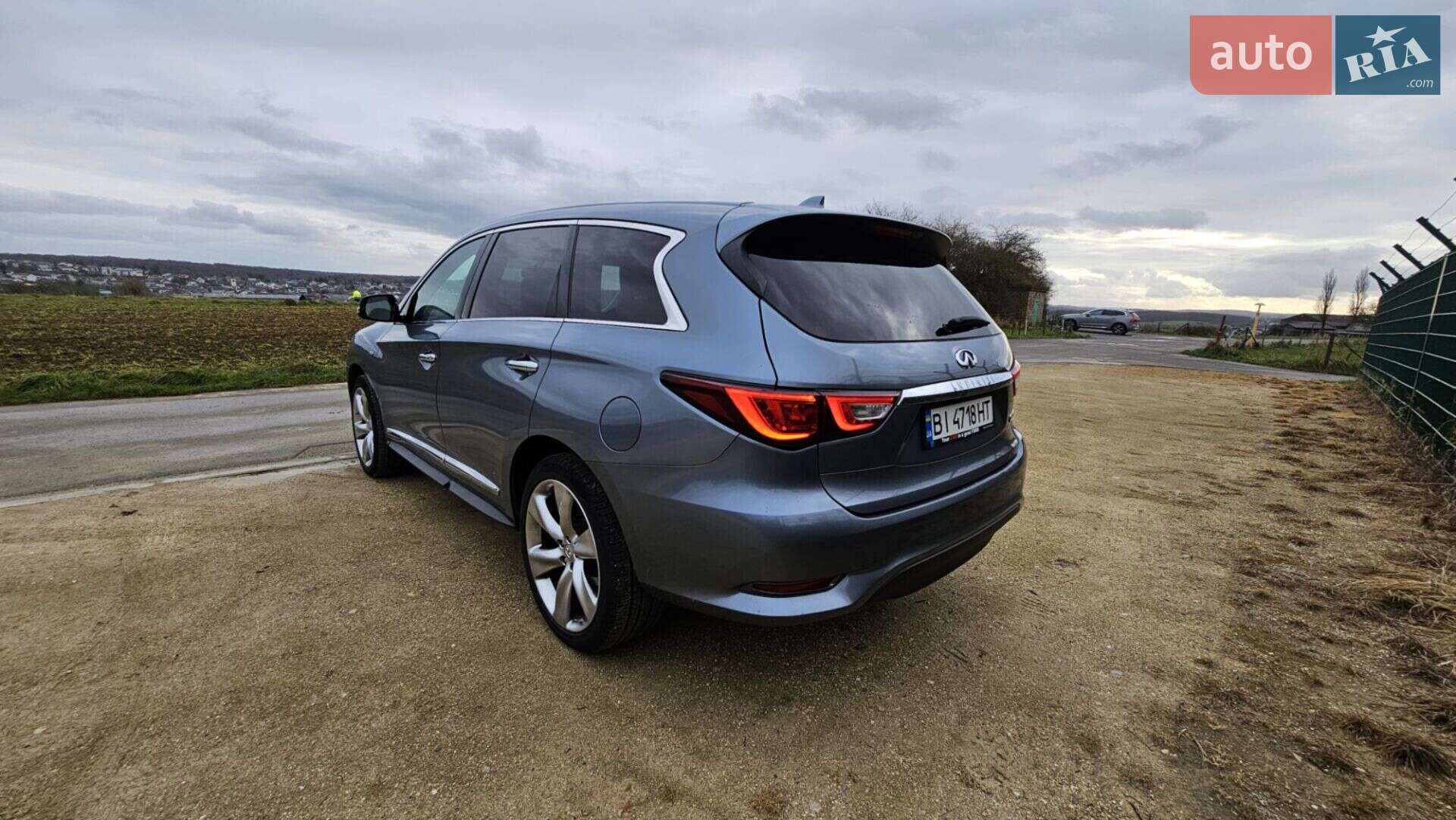 Infiniti QX60 2016 VIN 5N1AL0MM3GC525664 фото оголошення 8 з 13