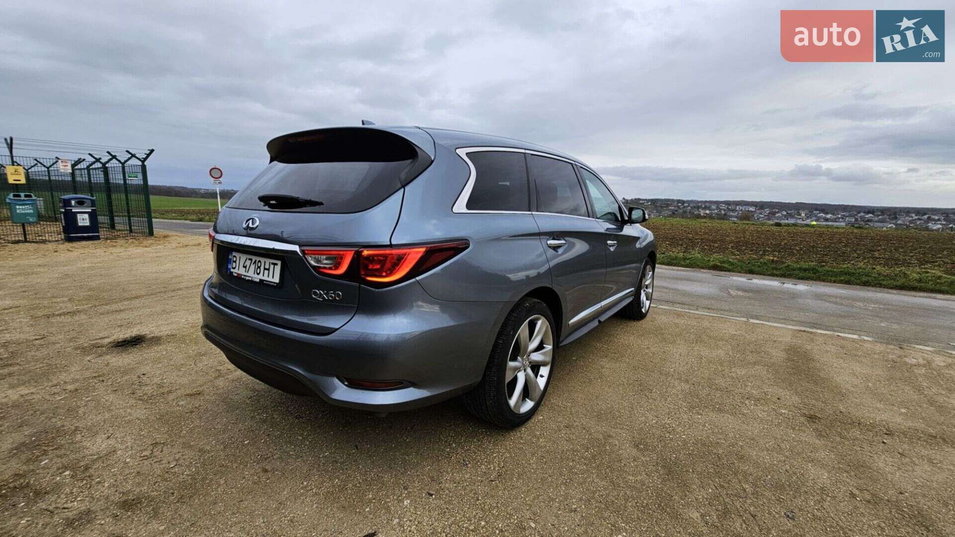 Infiniti QX60 2016 VIN 5N1AL0MM3GC525664 фото оголошення 9 з 13