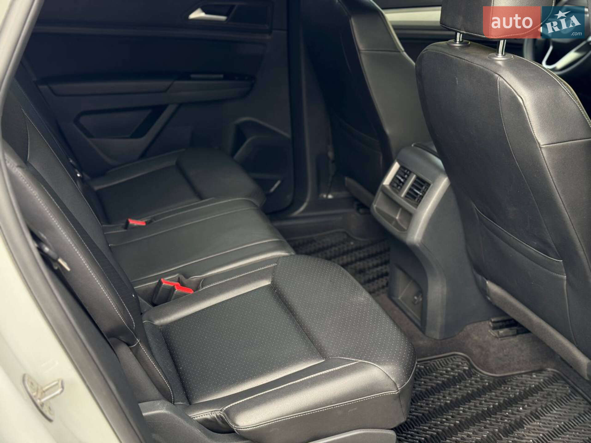 Volkswagen Atlas 2019 VIN 1V2AC2CA6LC200636 фото оголошення 27 з 30