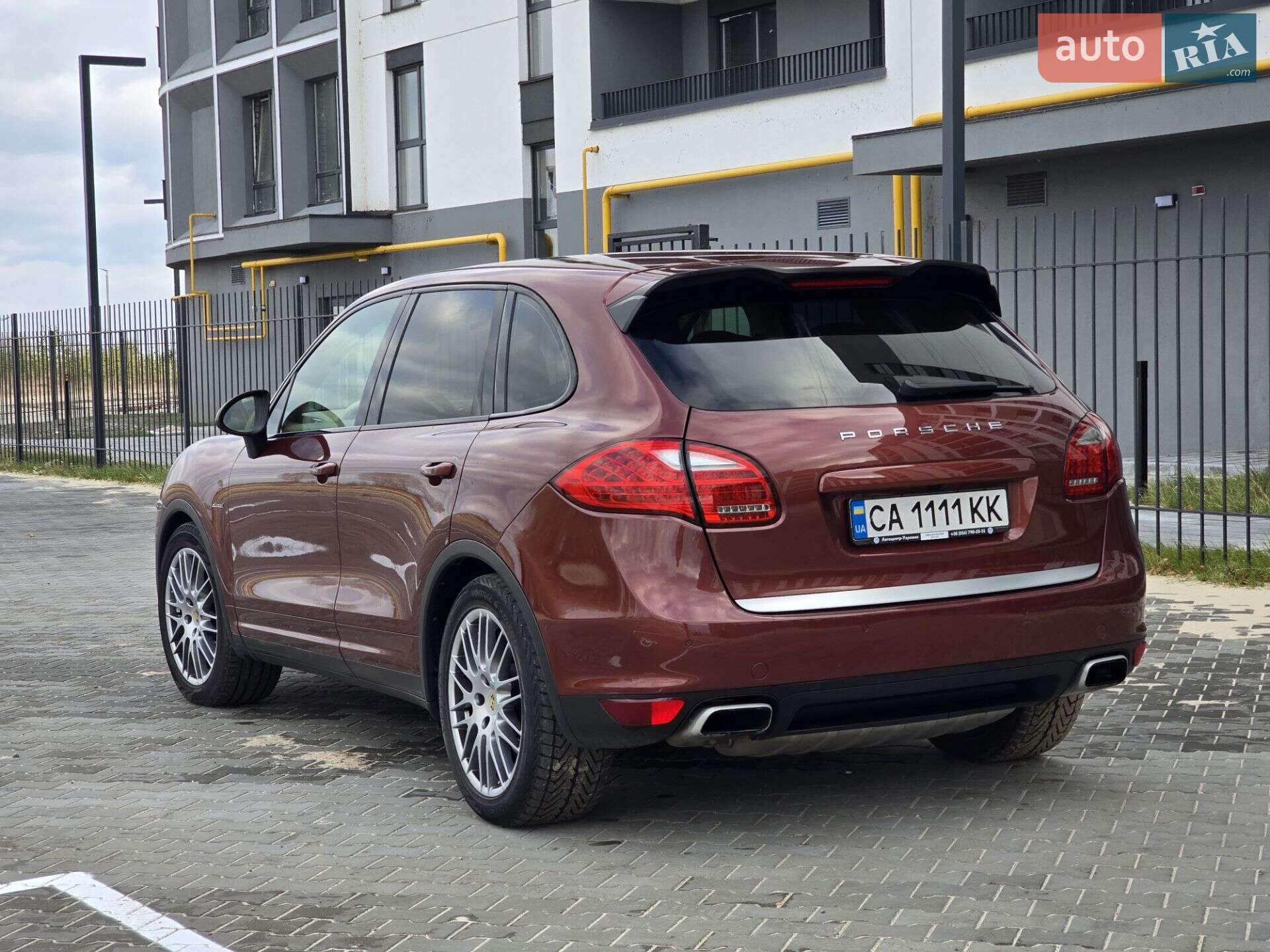Porsche Cayenne 2011 VIN WP1ZZZ92ZBLA31981 фото оголошення 7 з 10