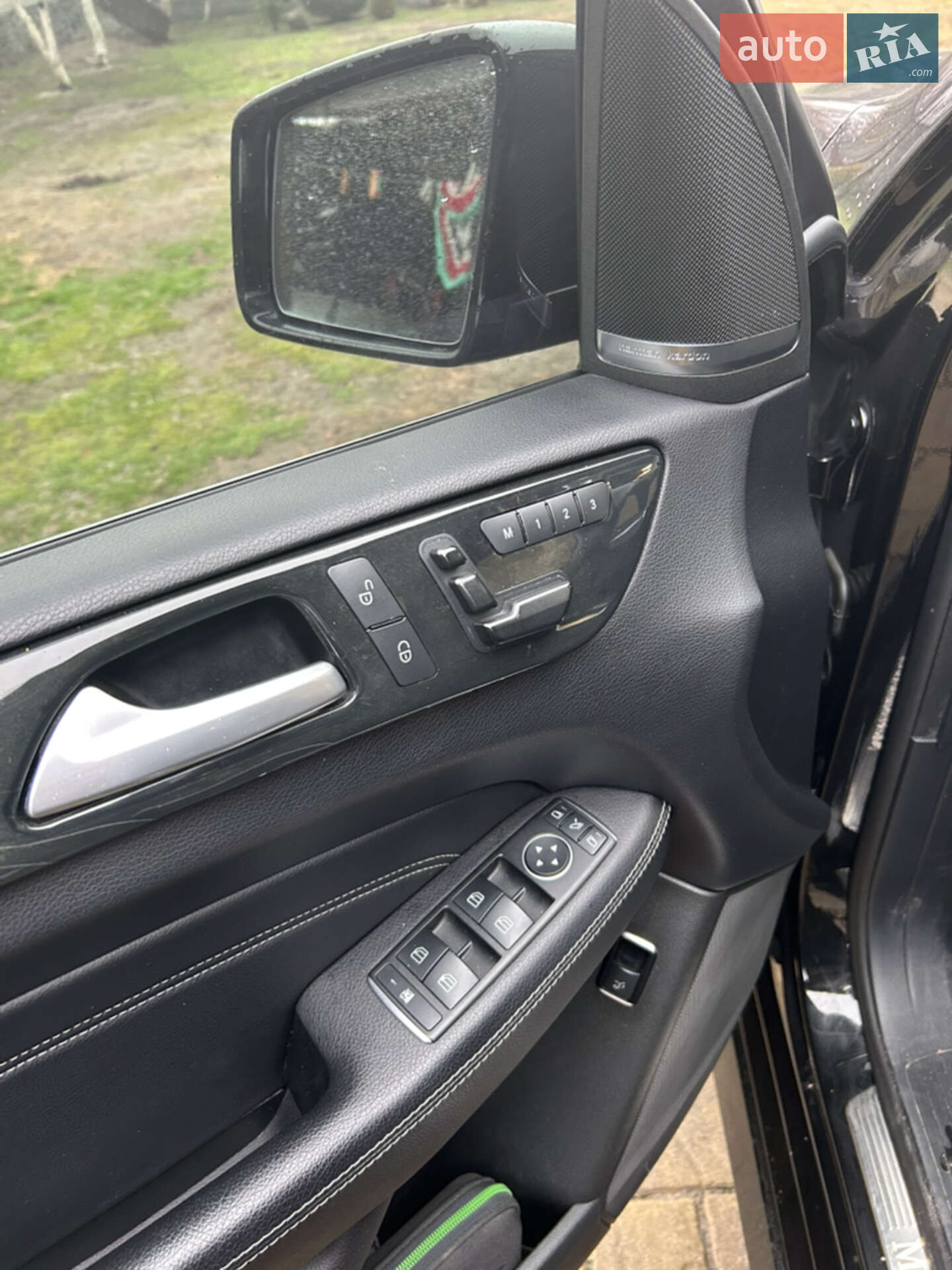 Mercedes-Benz M-Class 2015 VIN 4JGDA2EB4FA484113 фото оголошення 8 з 8