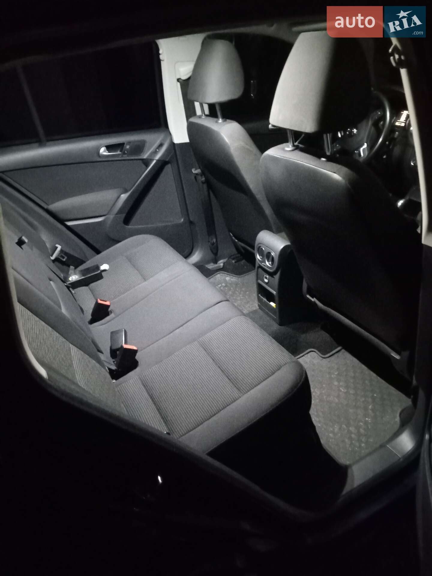 Volkswagen Tiguan 2014 VIN WVGAV7AX3FW561482 фото оголошення 13 з 18
