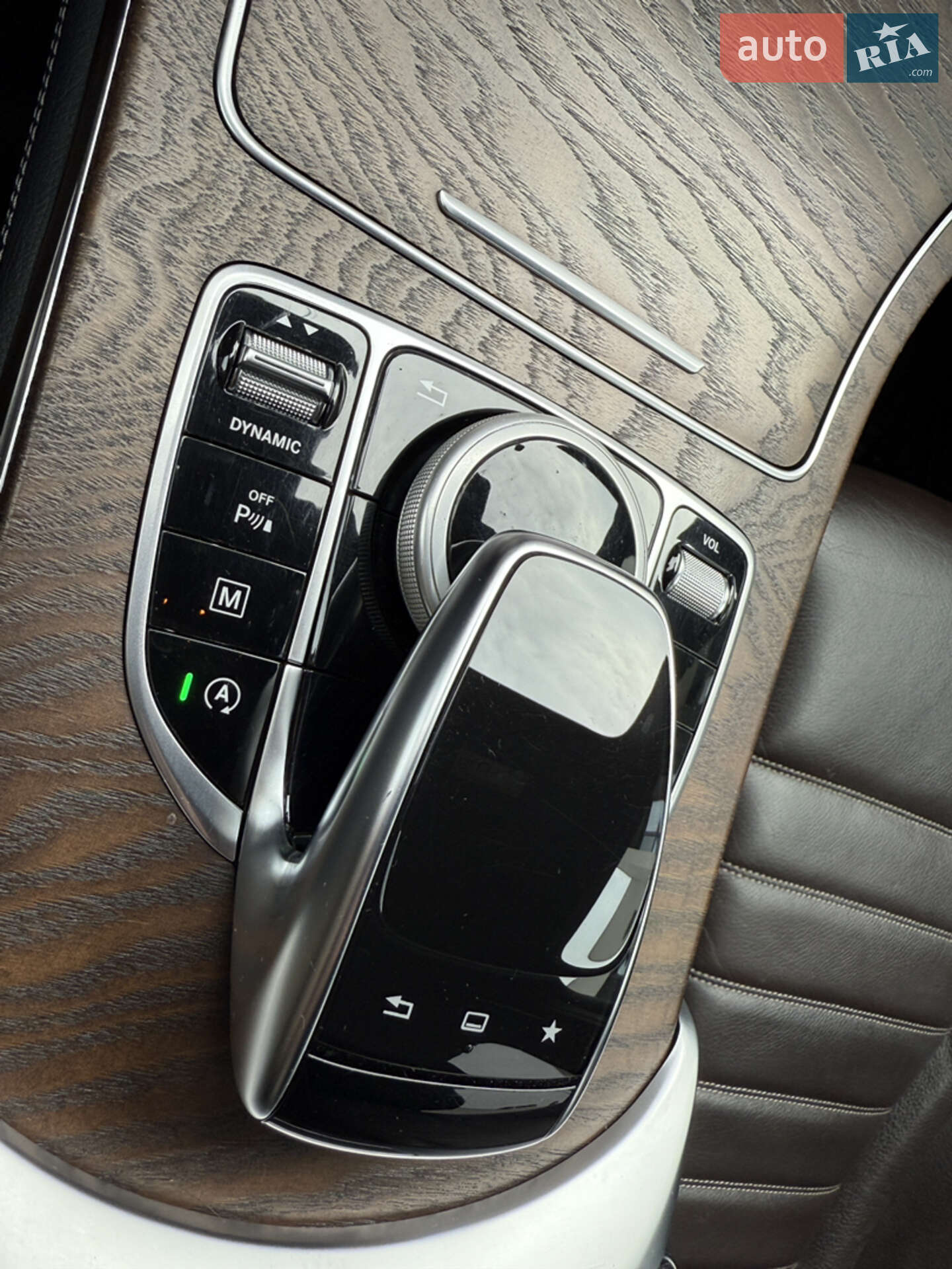Mercedes-Benz GLC-Class 2015 VIN WDC2539091F034192 фото оголошення 26 з 35