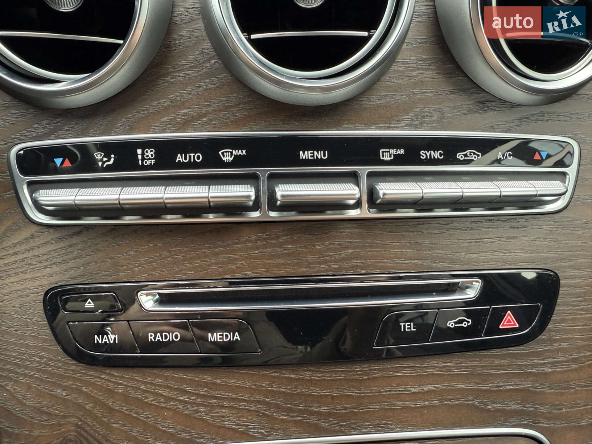 Mercedes-Benz GLC-Class 2015 VIN WDC2539091F034192 фото оголошення 27 з 35