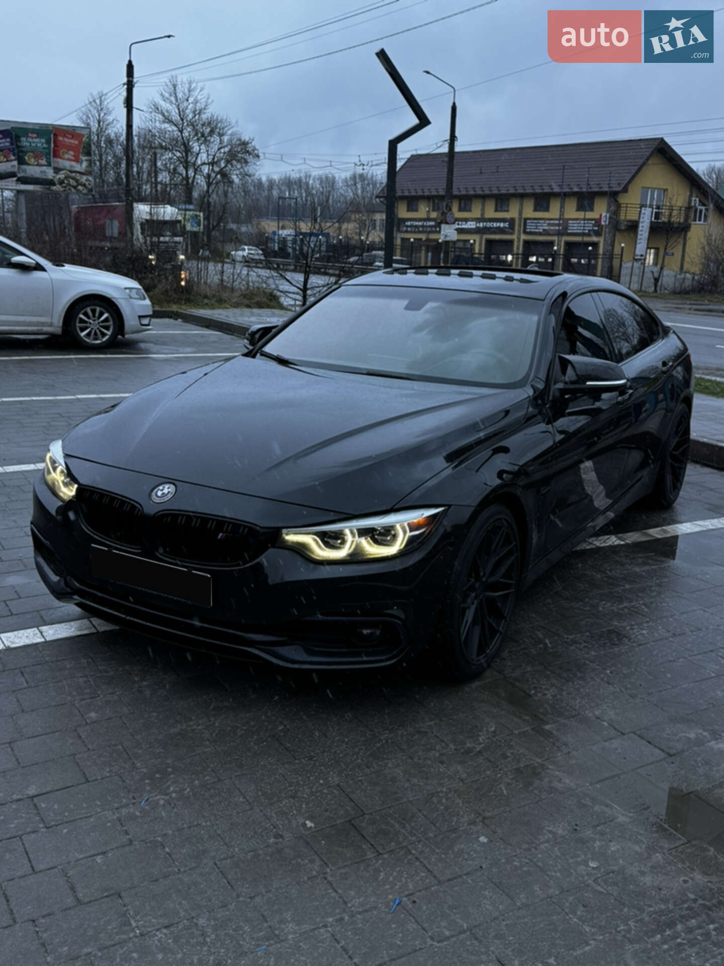 BMW 4 Series Gran Coupe 2018 VIN WBA4J1C54KBM12051 фото оголошення 4 з 68