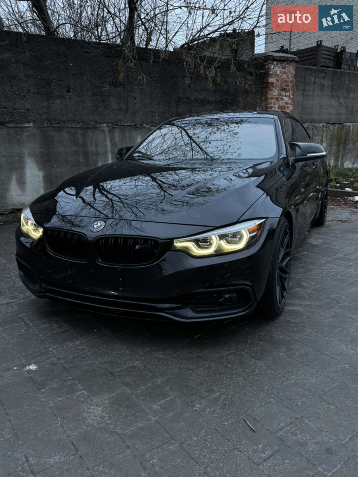 BMW 4 Series Gran Coupe 2018 VIN WBA4J1C54KBM12051 фото оголошення 9 з 68