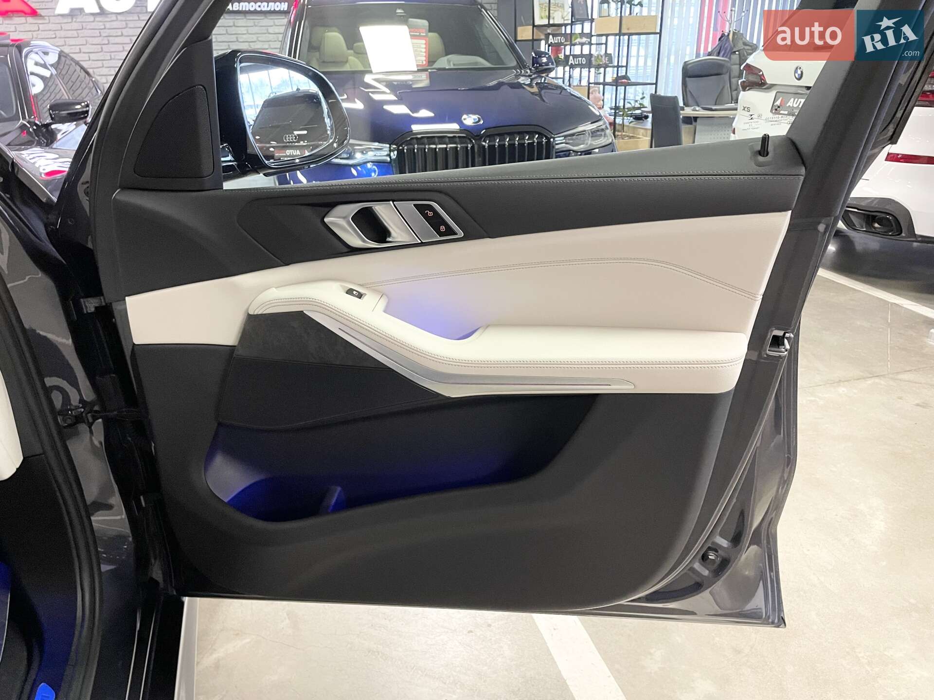BMW X5 2022 VIN WBACR610509L53136 фото оголошення 41 з 74