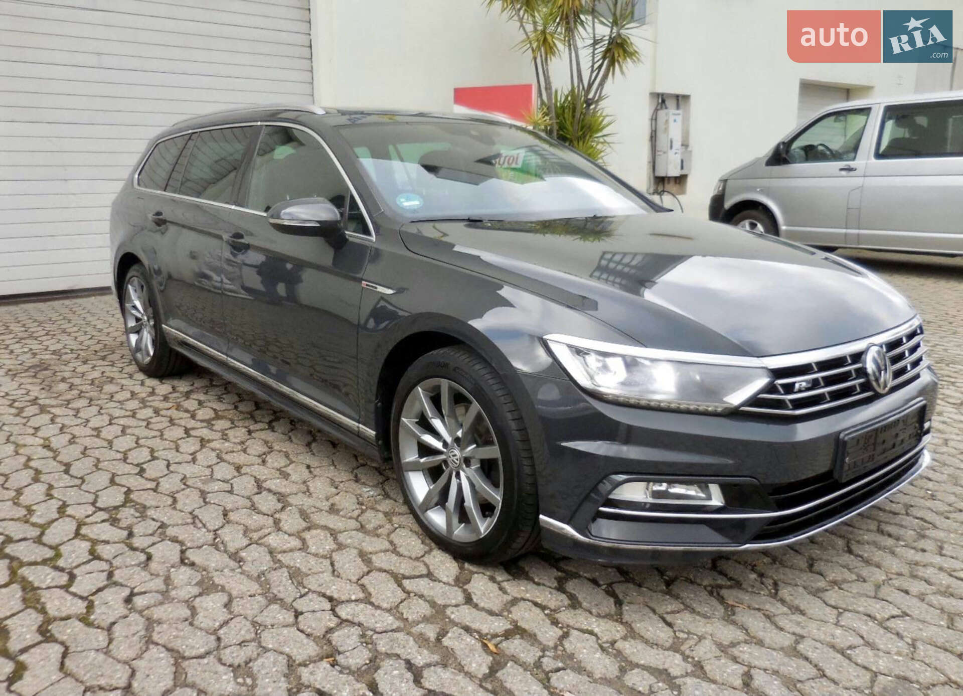 Volkswagen Passat 2018 VIN WVWZZZ3CZJE226827 фото оголошення 14 з 33