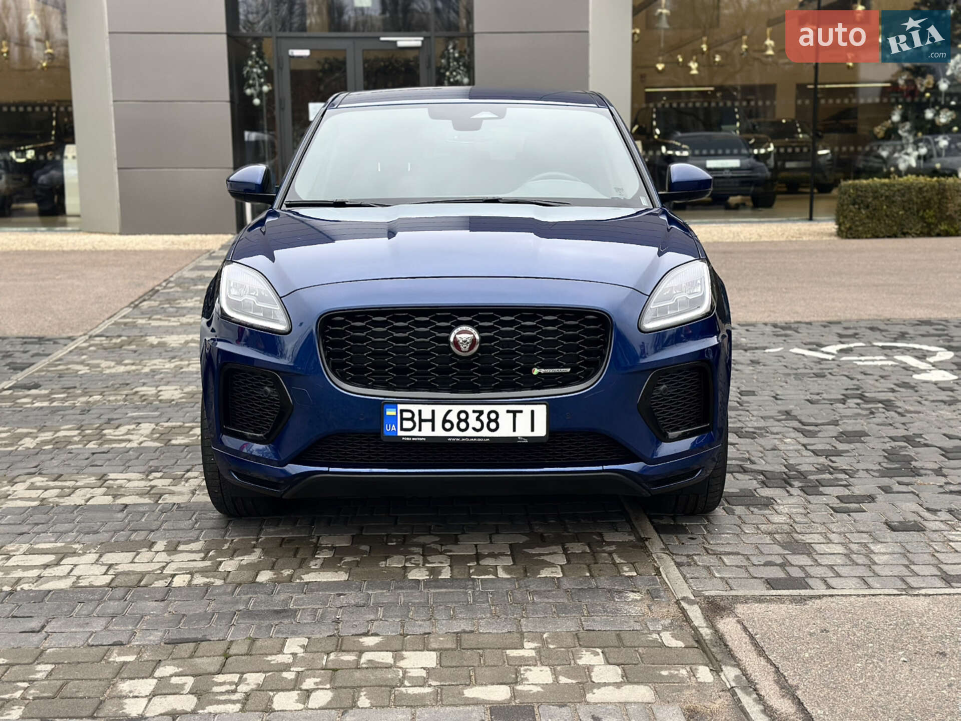 Jaguar E-Pace 2023 VIN SADFA2BX8P1038792 фото оголошення 2 з 18