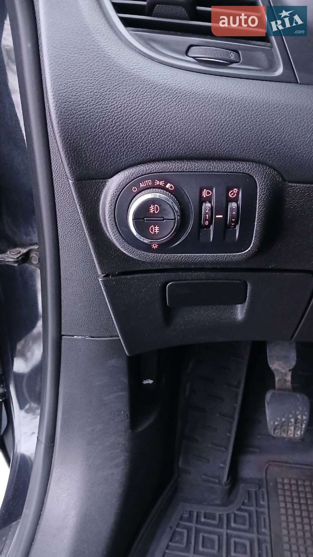 Opel Zafira Tourer 2013 VIN W0LPD9E36D2108609 фото оголошення 12 з 15