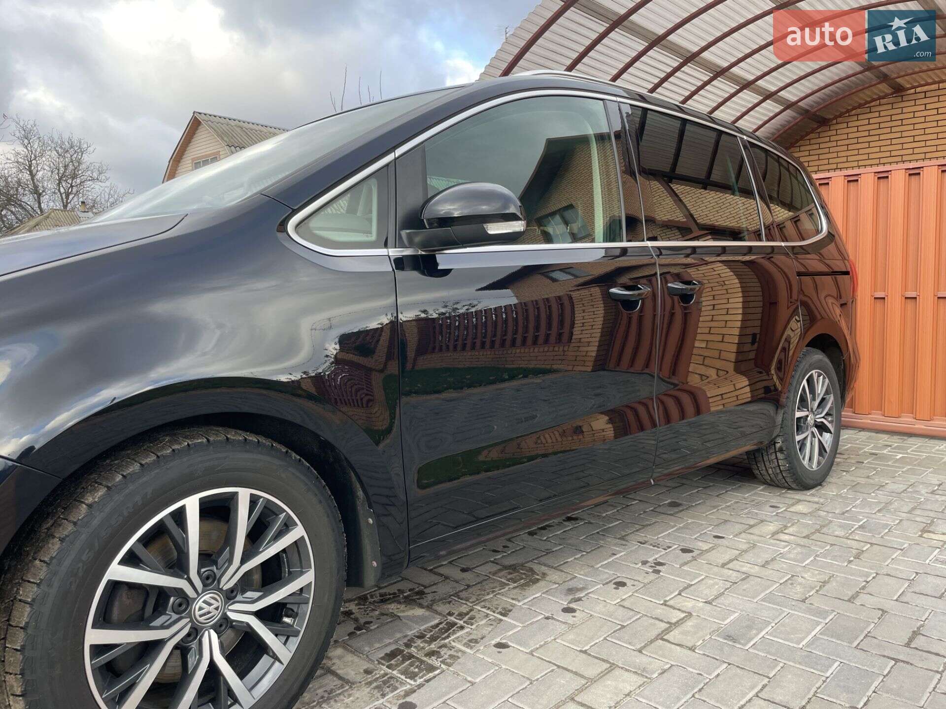 Volkswagen Sharan 2018 VIN WVWZZZ7NZJV045067 фото оголошення 8 з 41