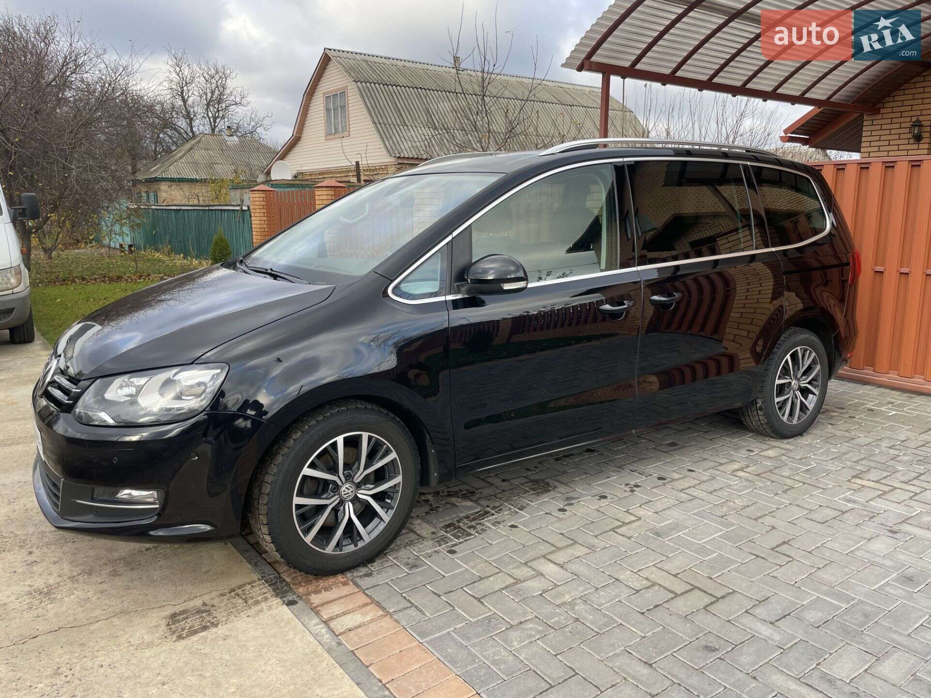 Volkswagen Sharan 2018 VIN WVWZZZ7NZJV045067 фото оголошення 7 з 41