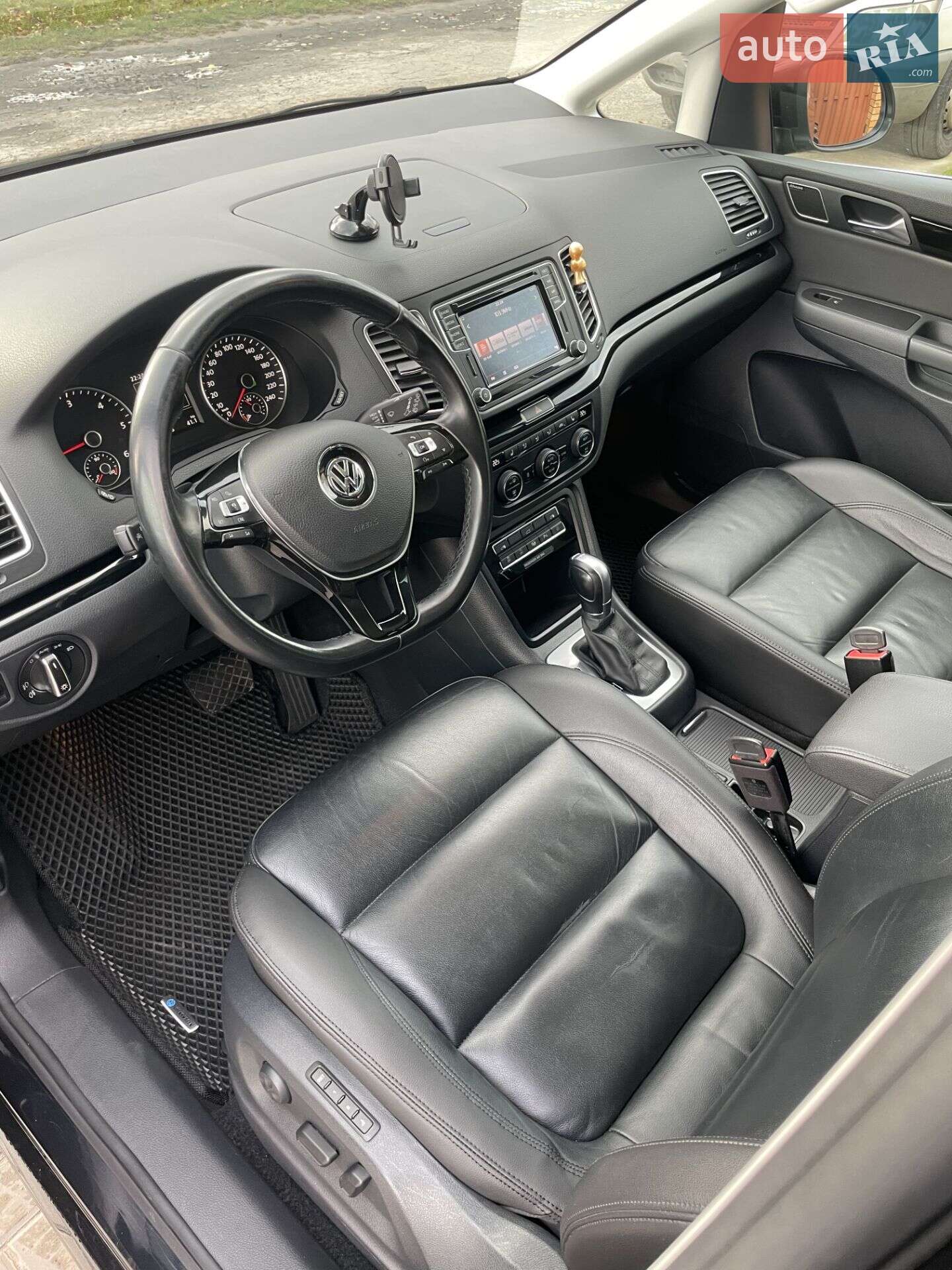Volkswagen Sharan 2018 VIN WVWZZZ7NZJV045067 фото оголошення 11 з 41