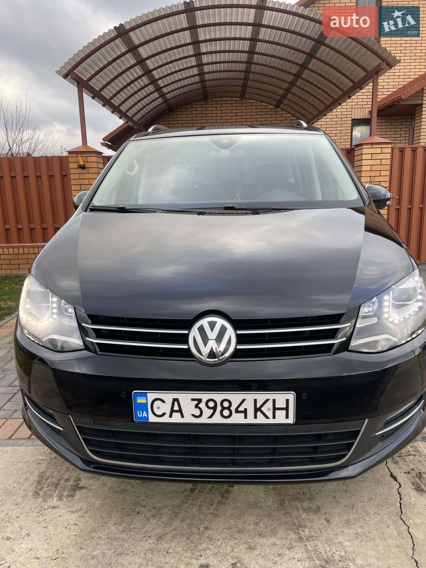 Volkswagen Sharan 2018 VIN WVWZZZ7NZJV045067 фото оголошення 21 з 41