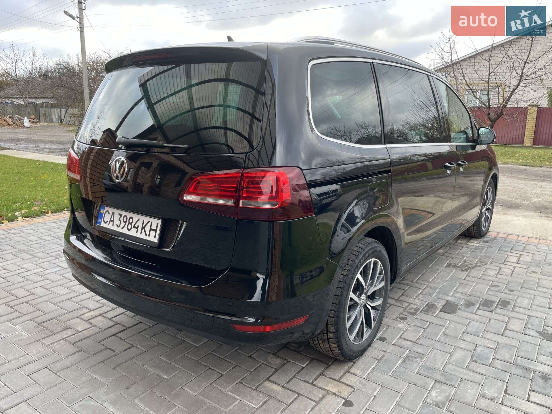 Volkswagen Sharan 2018 VIN WVWZZZ7NZJV045067 фото оголошення 28 з 41