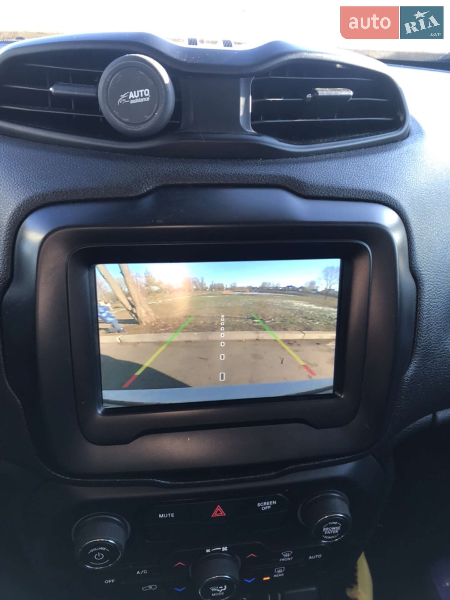 Jeep Renegade 2018 VIN ZACCJABB4JPJ22920 фото оголошення 10 з 29