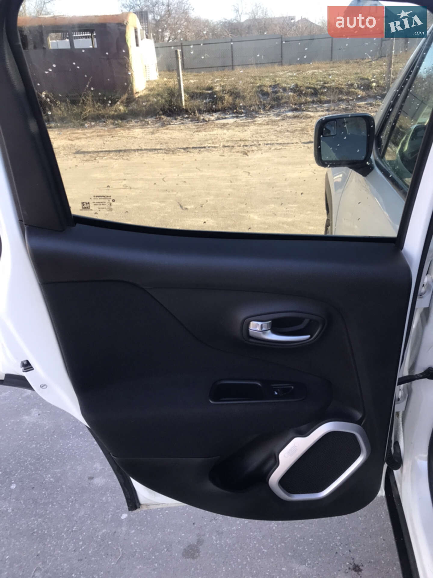 Jeep Renegade 2018 VIN ZACCJABB4JPJ22920 фото оголошення 12 з 29