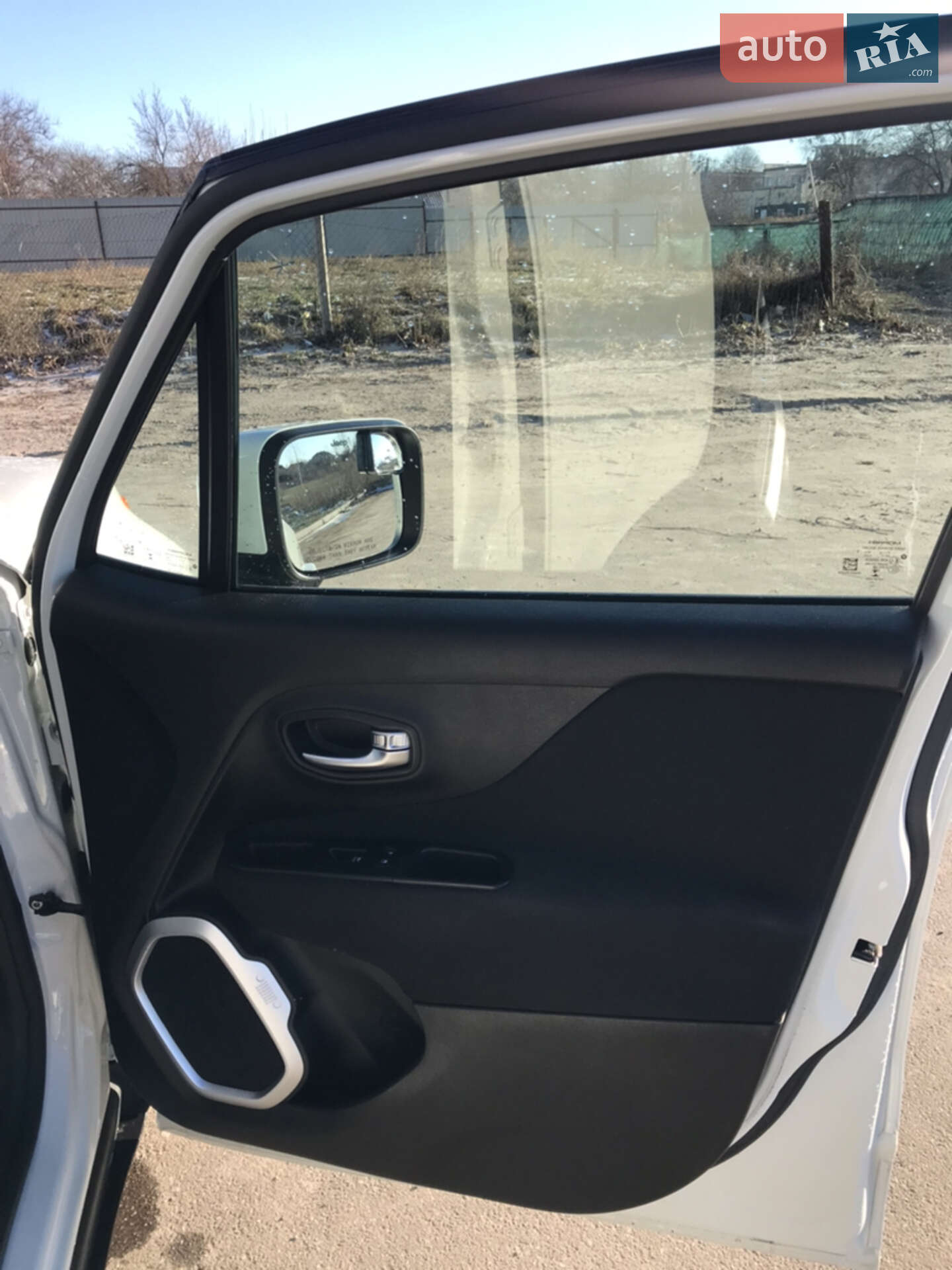 Jeep Renegade 2018 VIN ZACCJABB4JPJ22920 фото оголошення 15 з 29