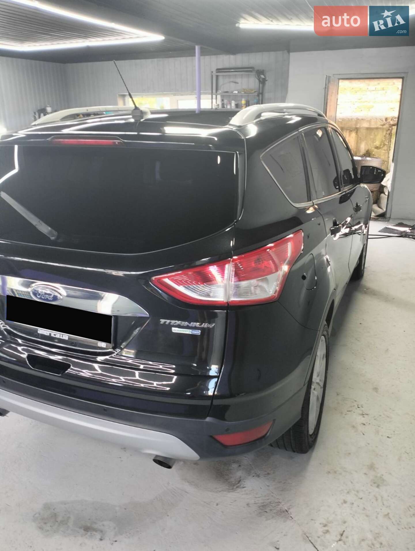 Ford Escape 2015 VIN 1FMCU9JX2FUB91094 фото оголошення 4 з 17