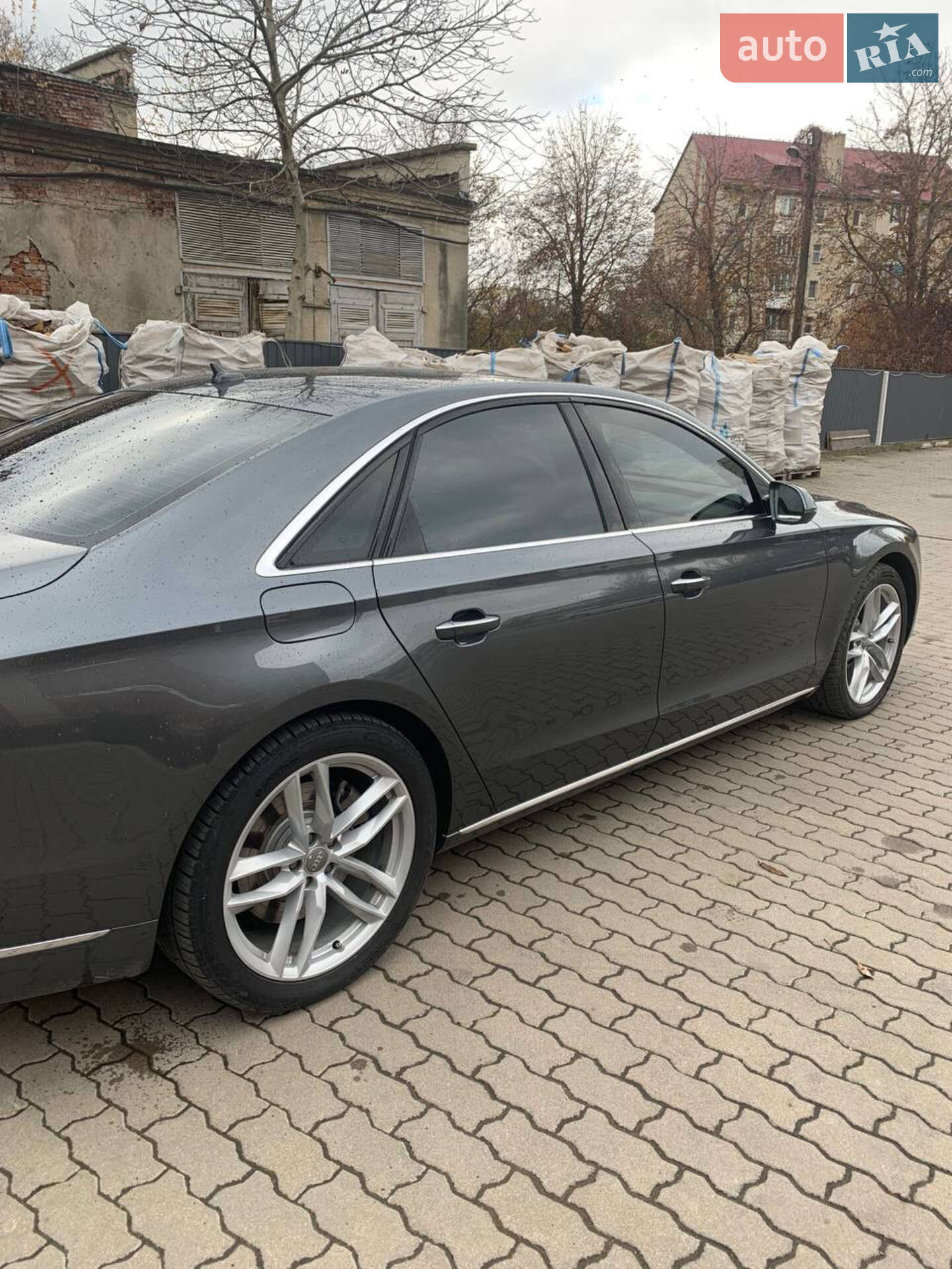 Audi A8 2014 VIN WAUJGAFD0FN009905 фото оголошення 28 з 92