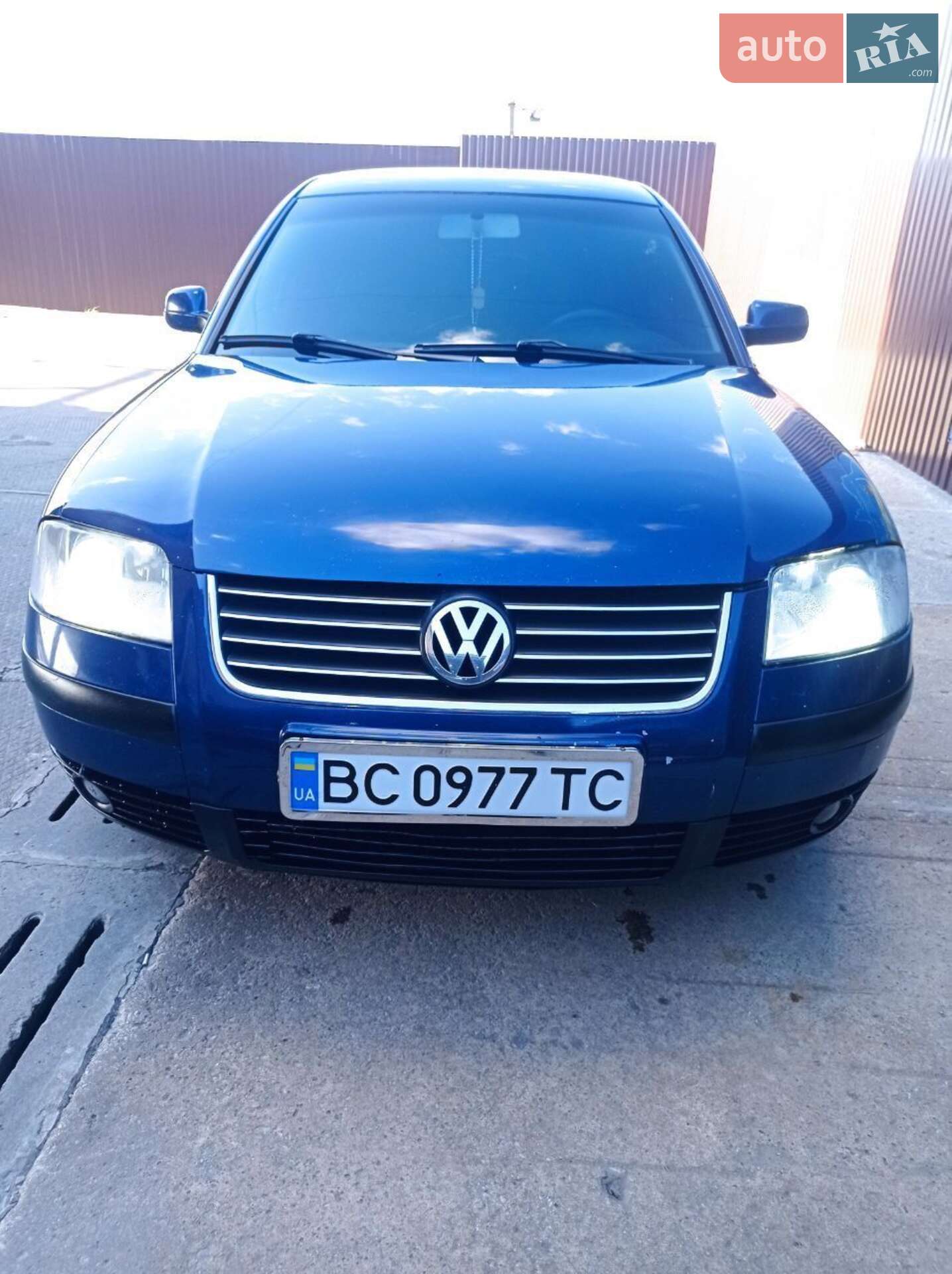 Volkswagen Passat 2001 VIN WVWZZZ3BZ1P128255 фото оголошення 4 з 38