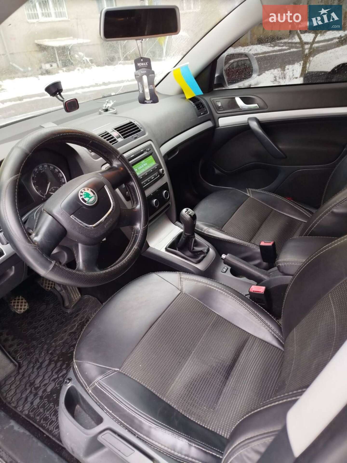 Skoda Octavia 2012 VIN TMBCK41Z3DB152277 фото оголошення 10 з 26