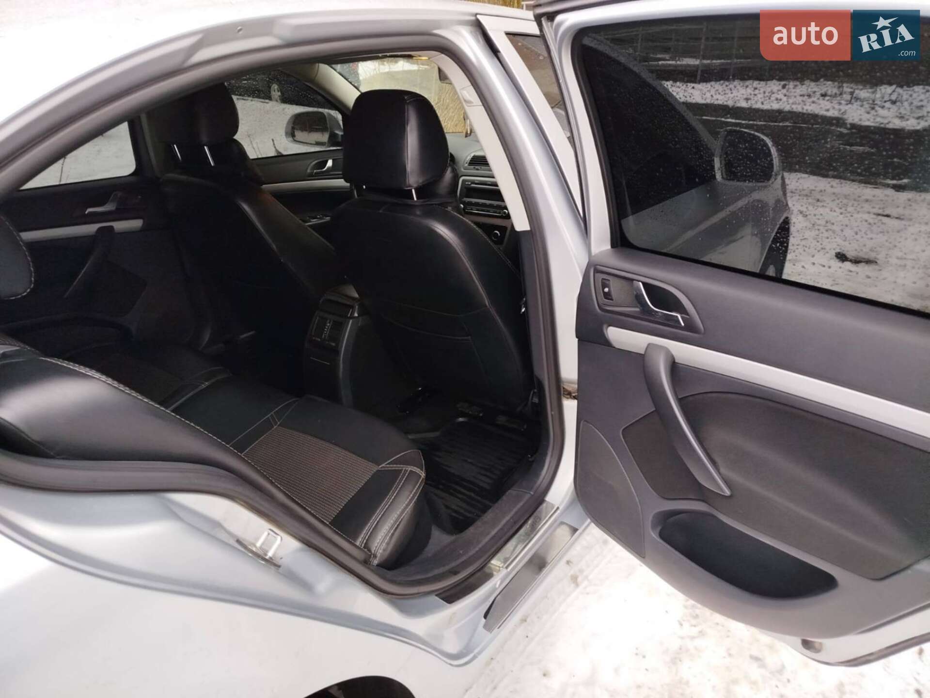 Skoda Octavia 2012 VIN TMBCK41Z3DB152277 фото оголошення 13 з 26