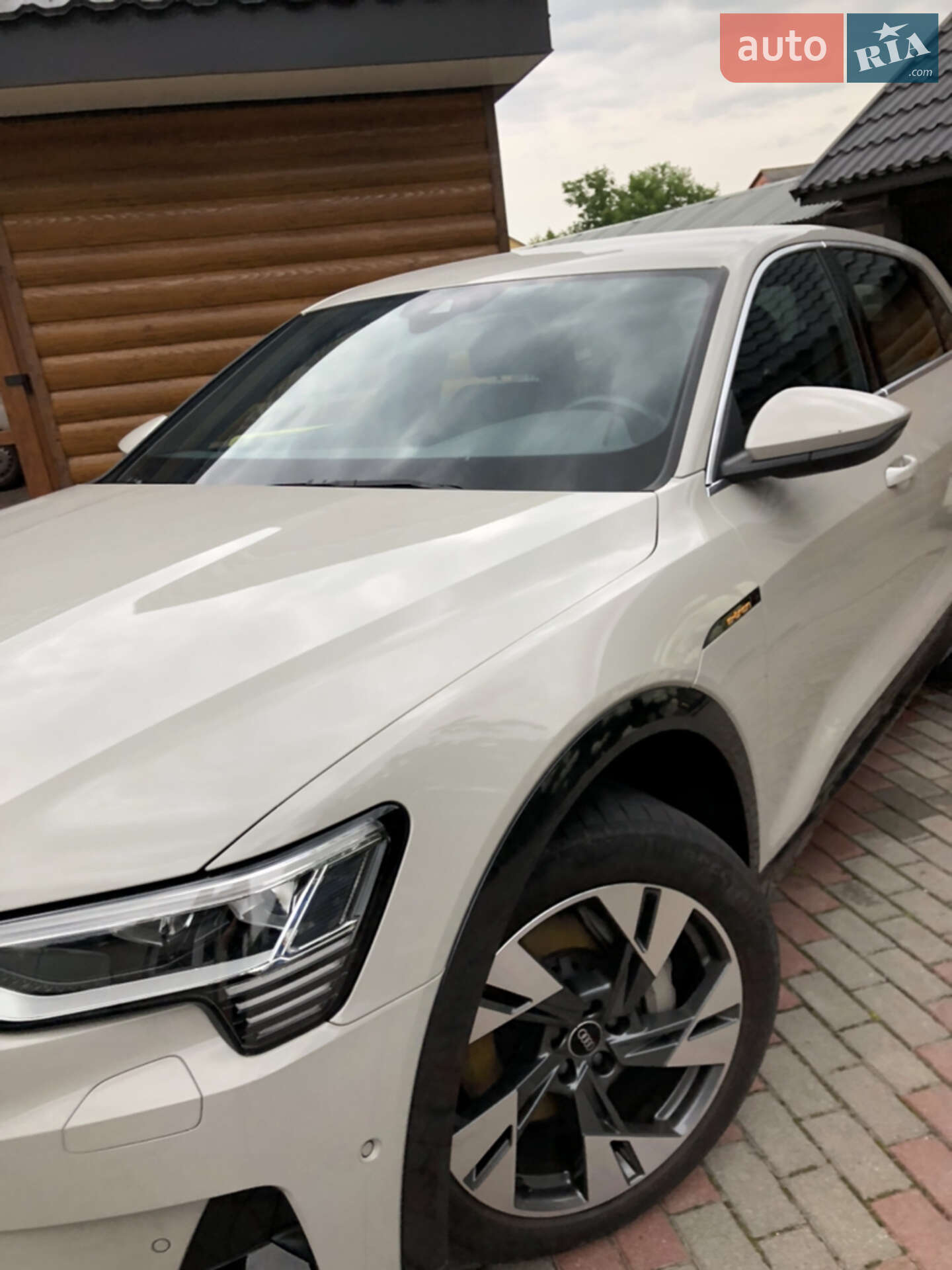 Audi e-tron 2021 VIN WAUZZZGEXMB024087 фото оголошення 114 з 115