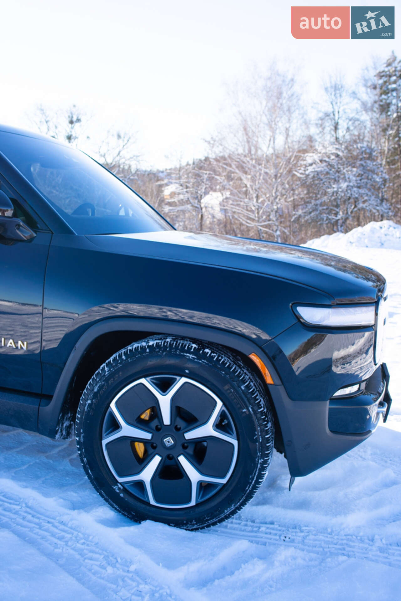 Rivian R1T 2023 VIN 7FCTGAAA3NN016283 фото оголошення 12 з 61