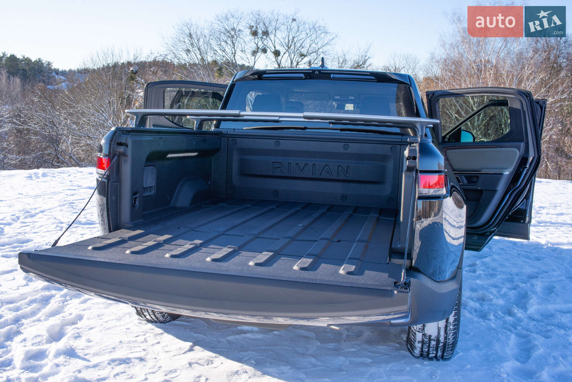 Rivian R1T 2023 VIN 7FCTGAAA3NN016283 фото оголошення 22 з 61