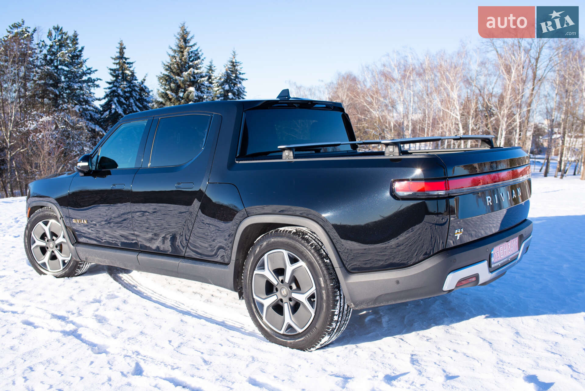 Rivian R1T 2023 VIN 7FCTGAAA3NN016283 фото оголошення 14 з 61