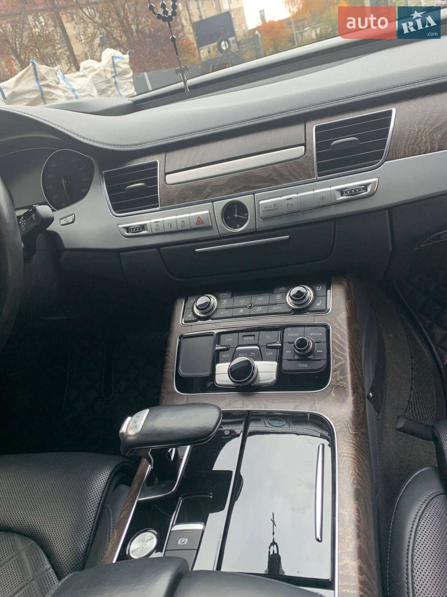 Audi A8 2014 VIN WAUJGAFD0FN009905 фото оголошення 18 з 68